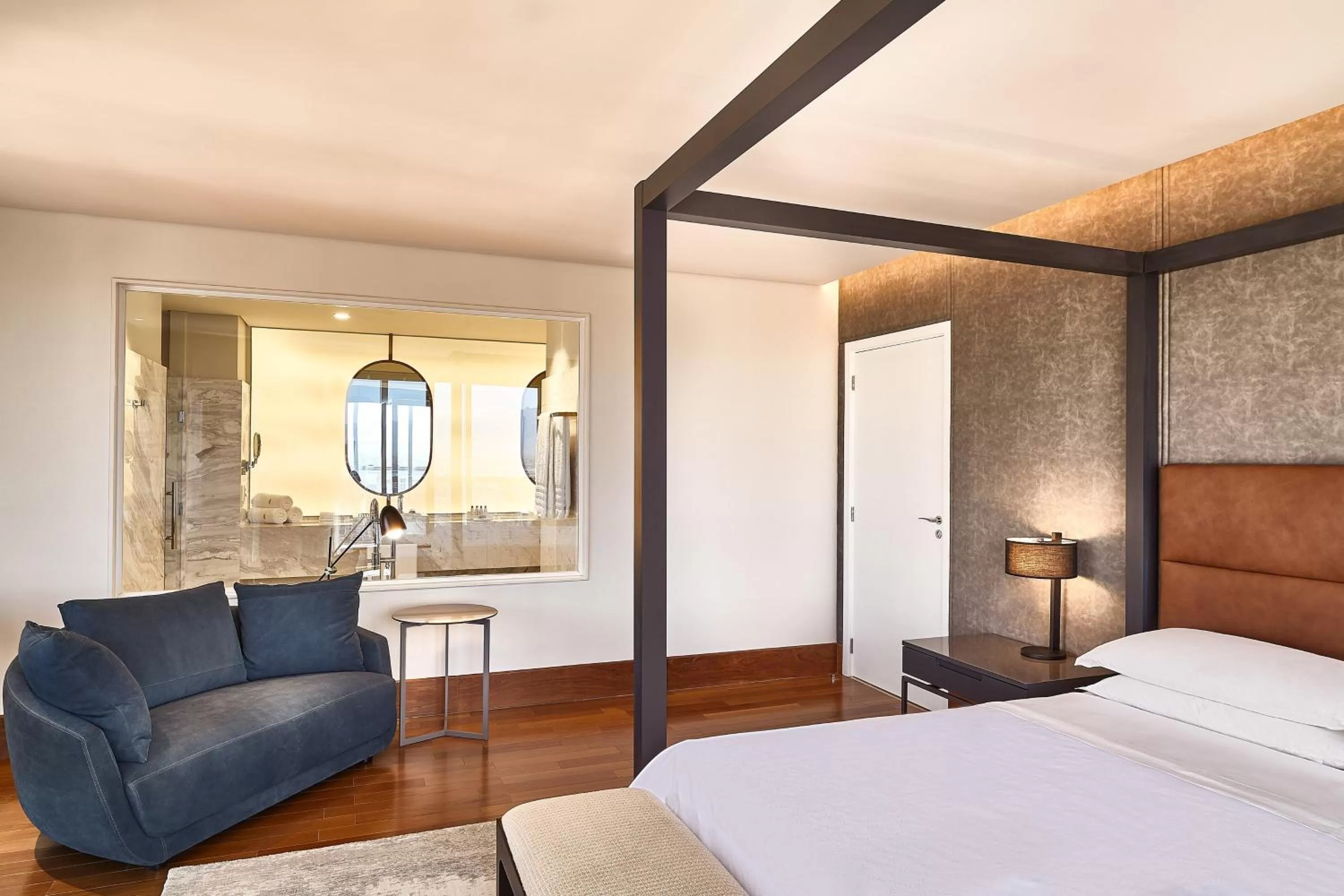 Photo of the whole room, Bed in Sheraton Santos Hotel