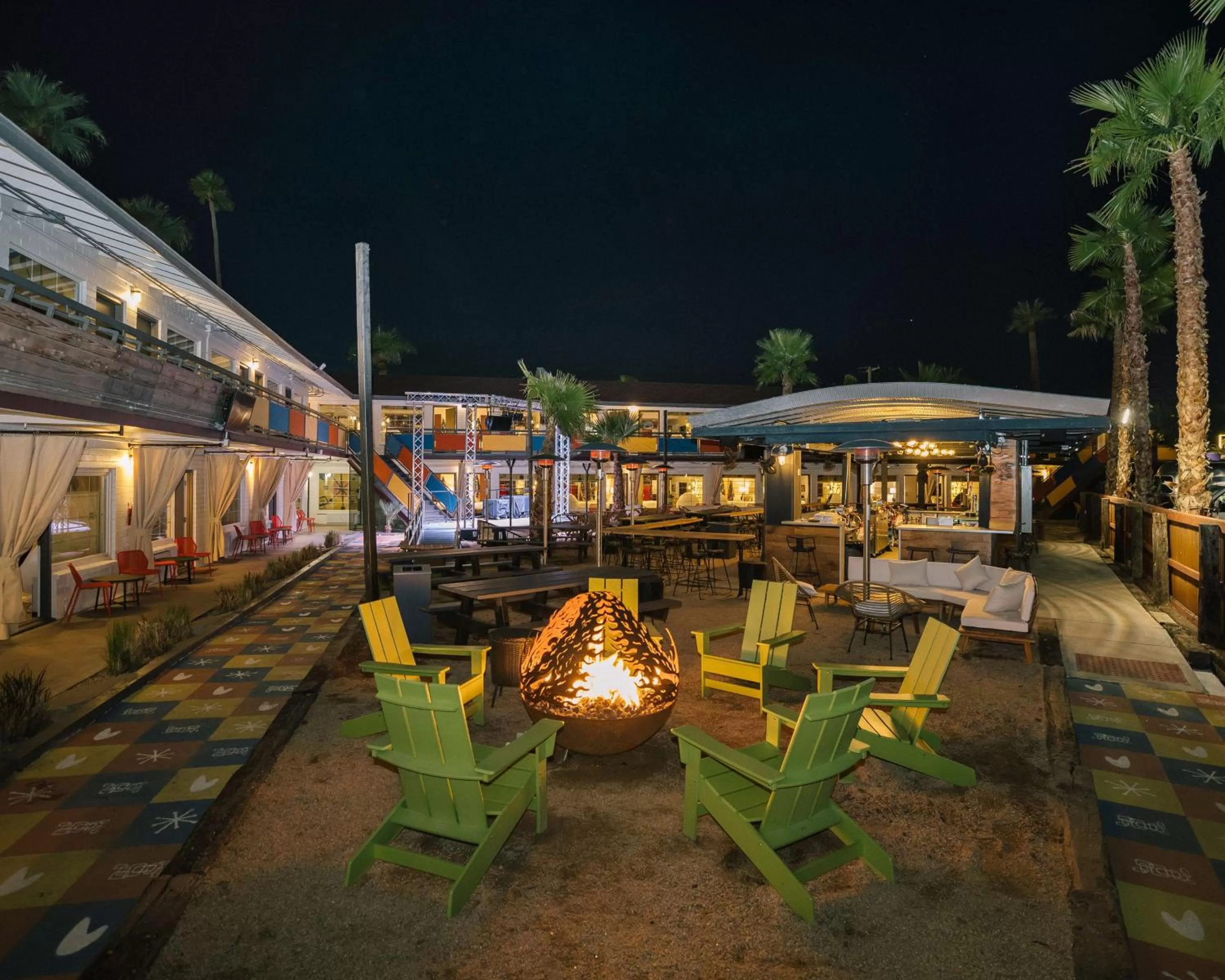 Restaurant/places to eat in Egyptian Motor Hotel BW Signature Collection