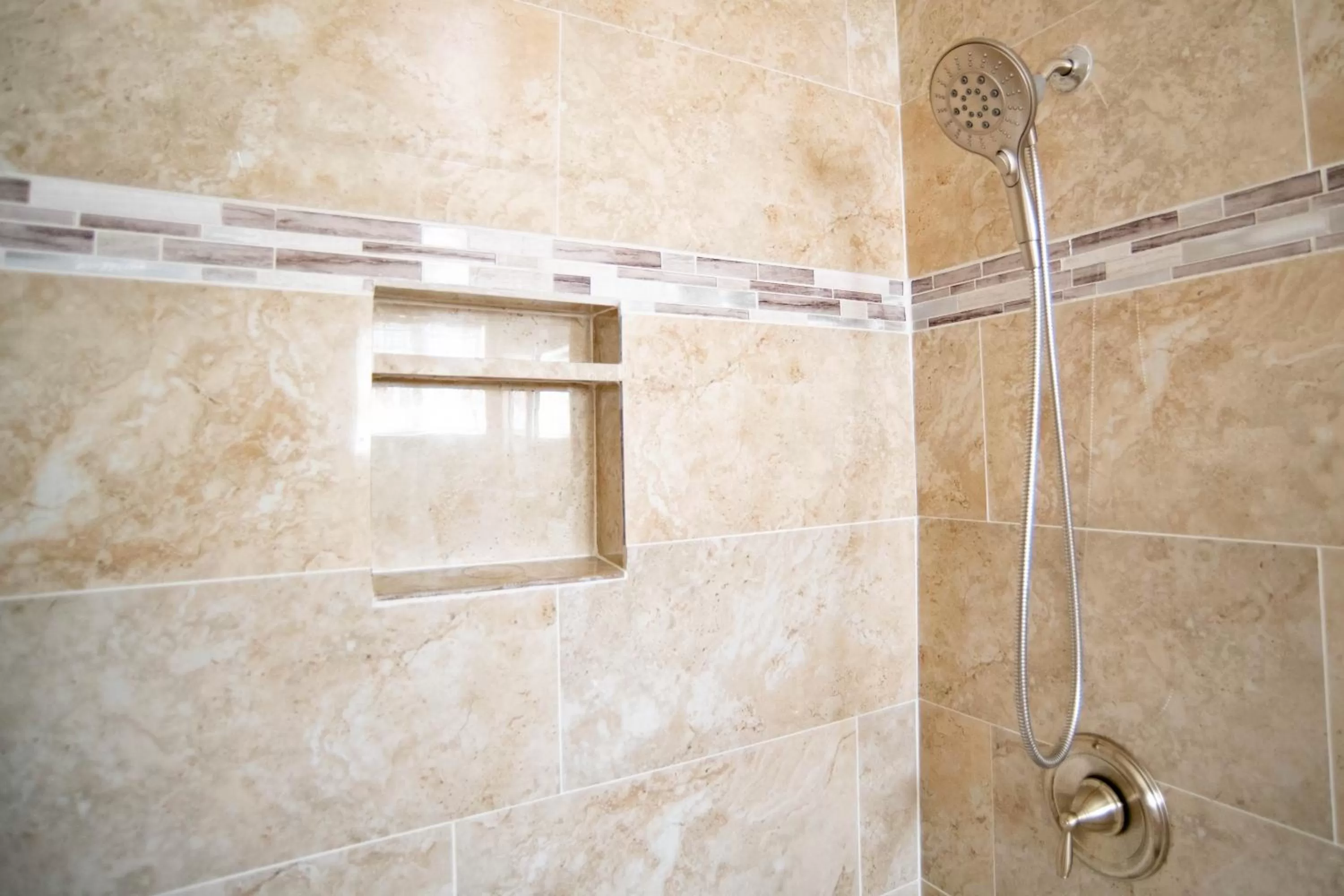 Shower in Mt Williamson Motel and Basecamp