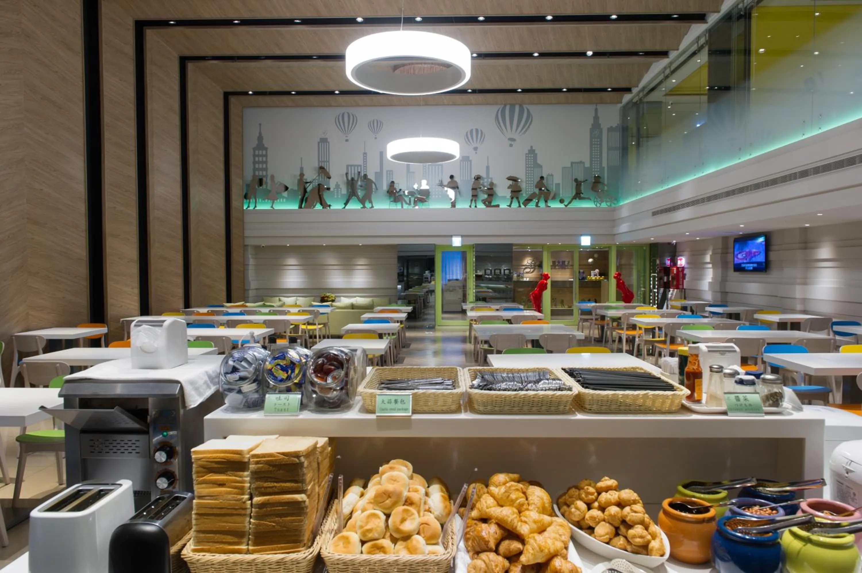 Buffet breakfast in Green World Hotel - Zhonghua