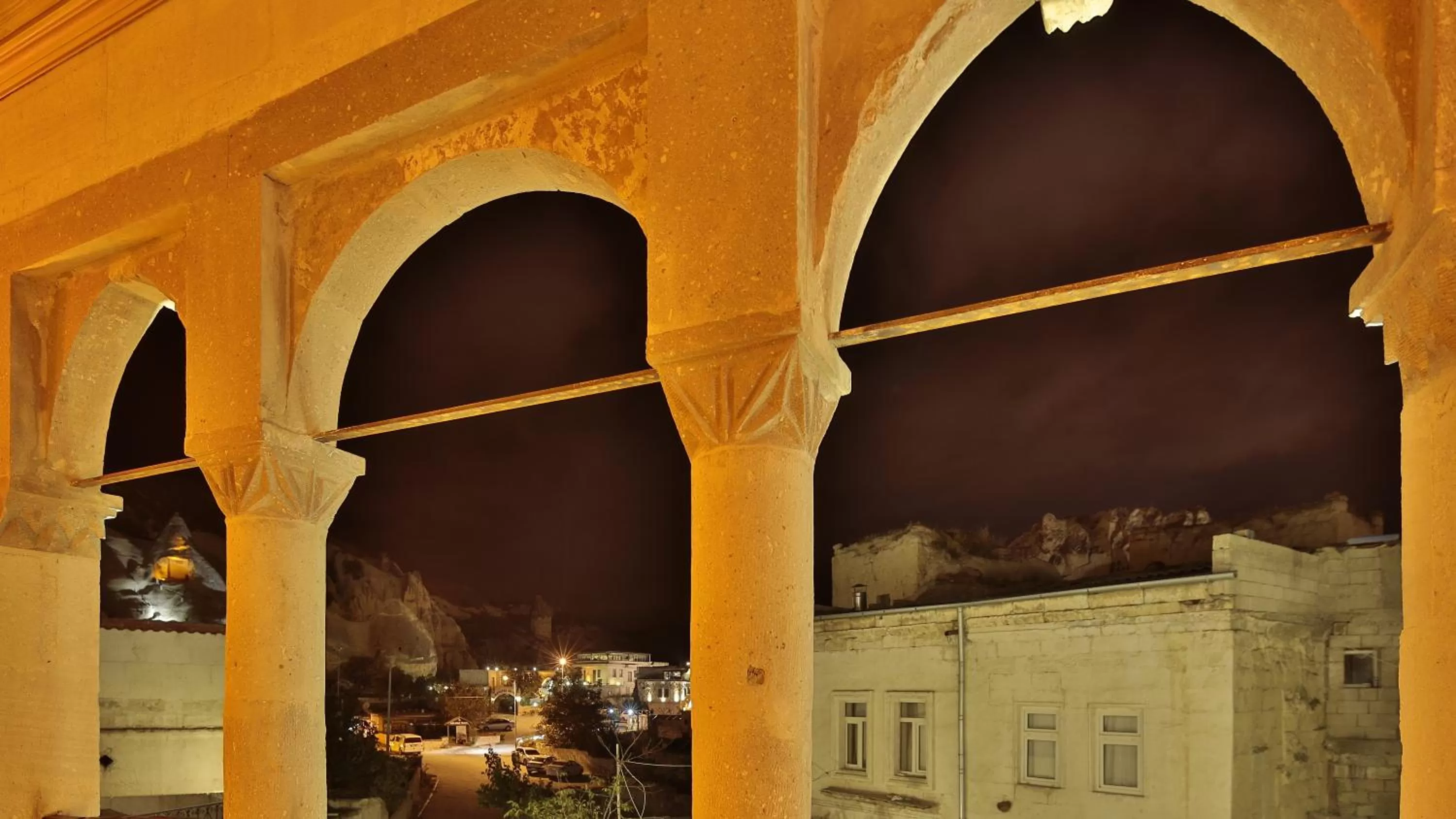 Communal lounge/ TV room in Cappadocia Cave Land Hotel
