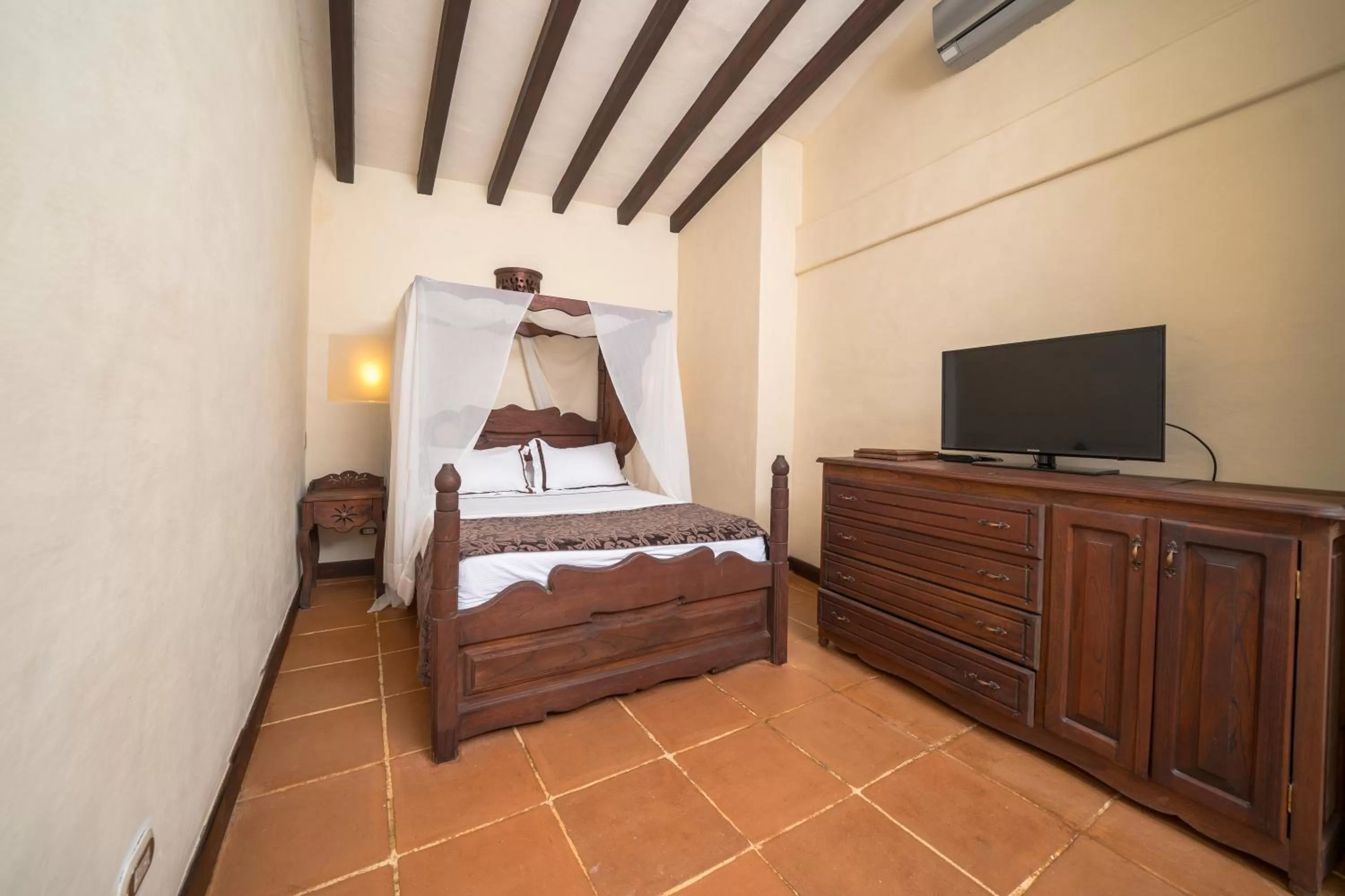 Bed in Nueva Granada Hotel Colonial -Centro Histórico-