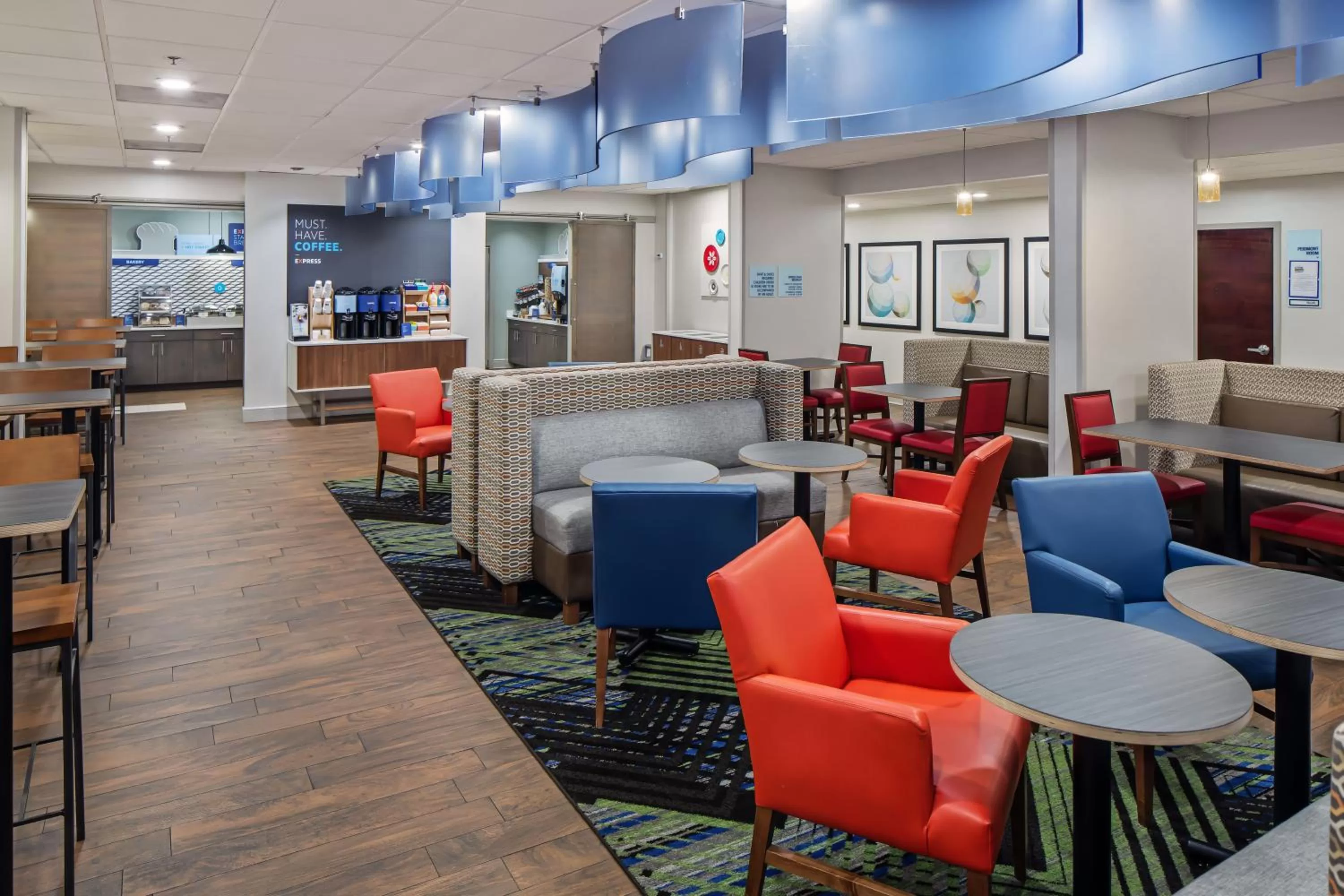 Restaurant/places to eat in Holiday Inn Express Atlanta Airport-College Park by IHG