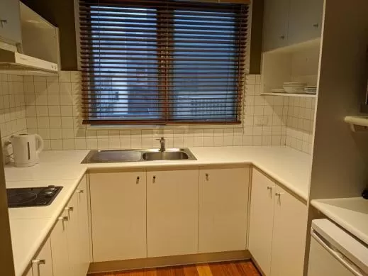 Kitchen or kitchenette in Tolarno Hotel