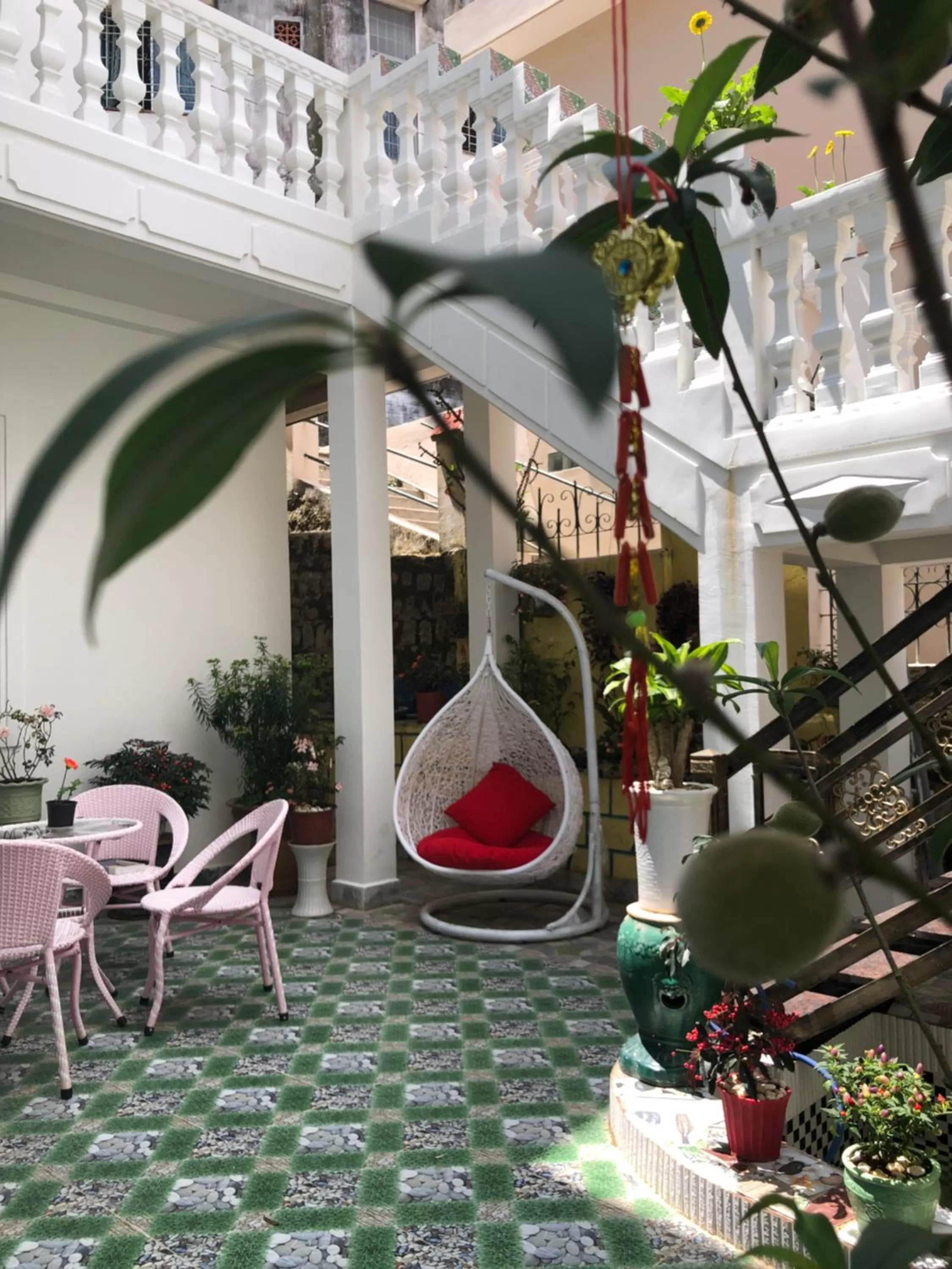 Balcony/Terrace in Villa - Hotel Nam Khang 2 Dalat