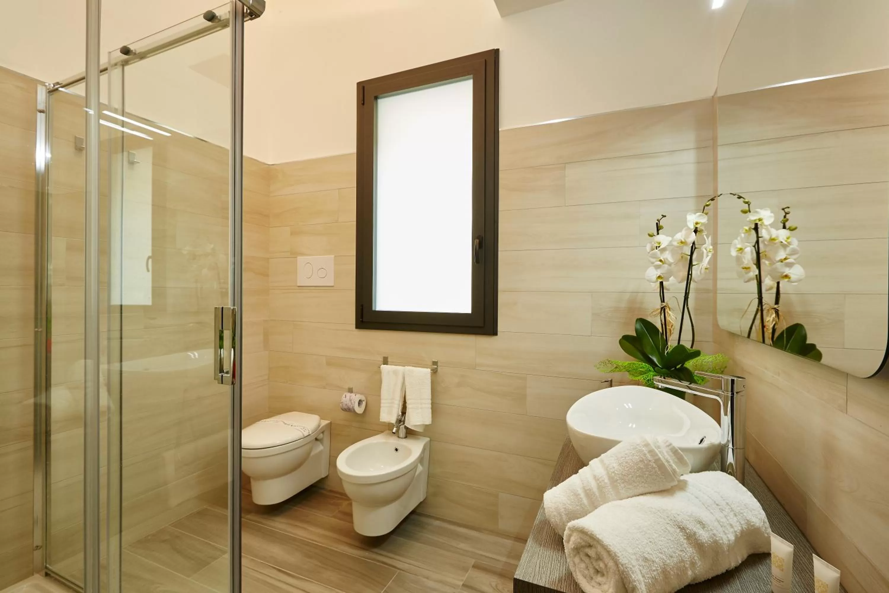 Shower in Il Vecchio Marsala