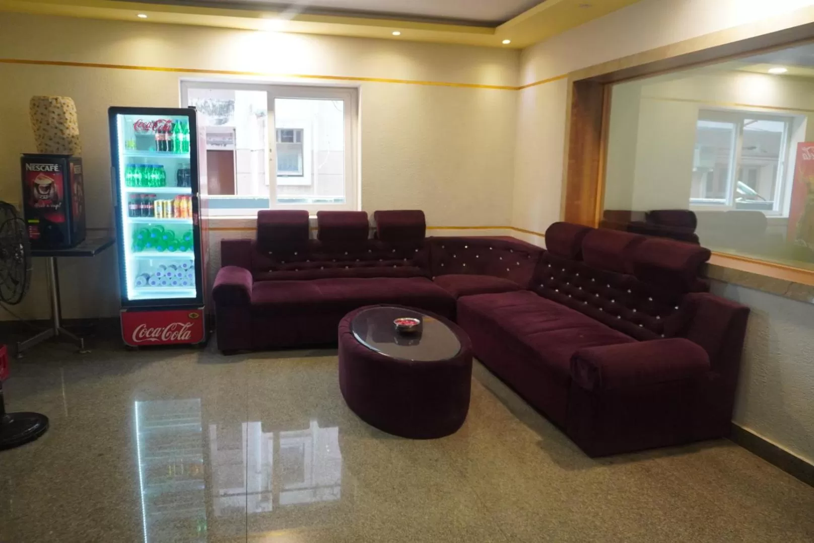 Living room in The Dolphin Park Hotel, Virugambakkam
