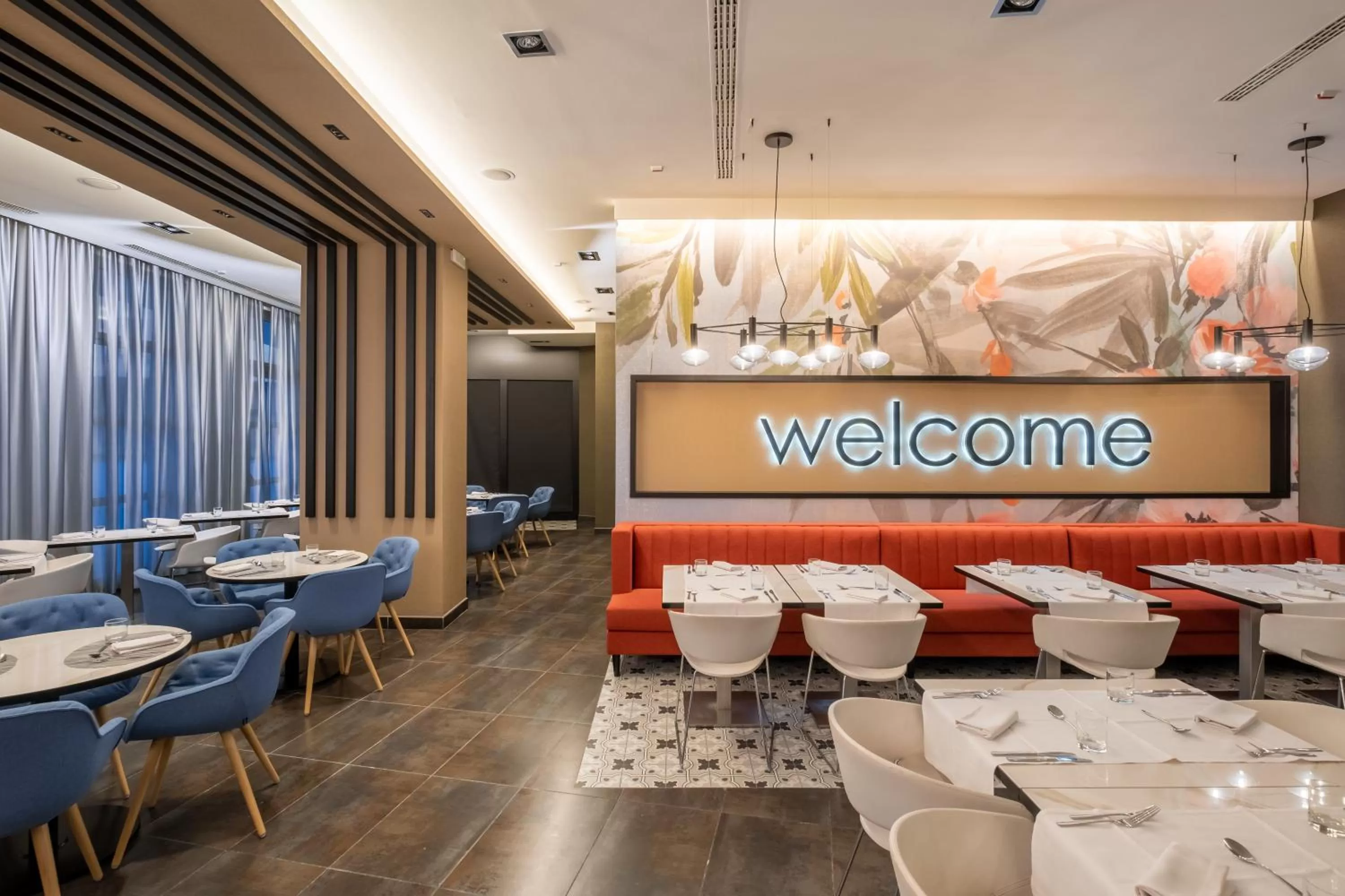 Restaurant/places to eat in Savhotel Fiera Bologna