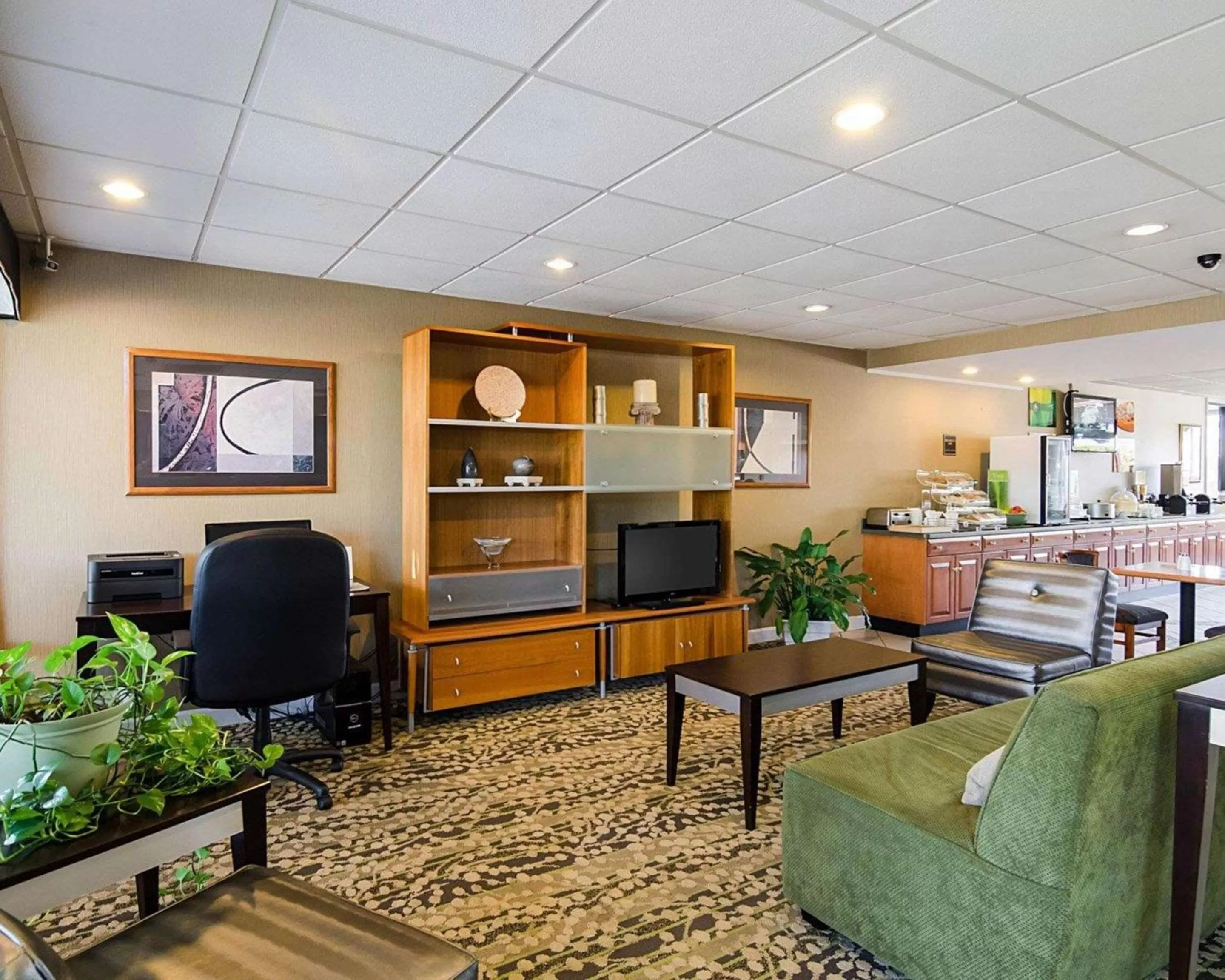 Lobby or reception in Quality Inn Troutville - Roanoke North