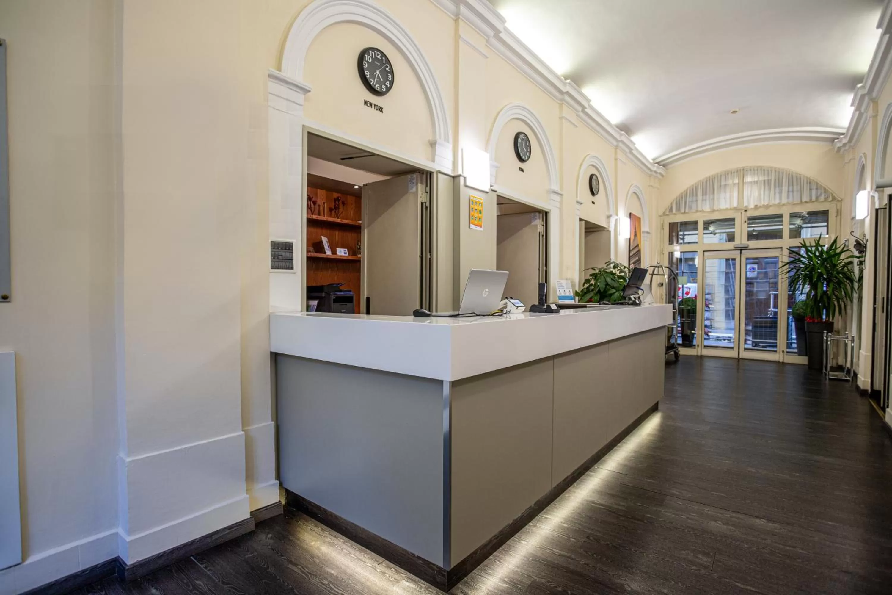 Lobby or reception in Hotel Urbani