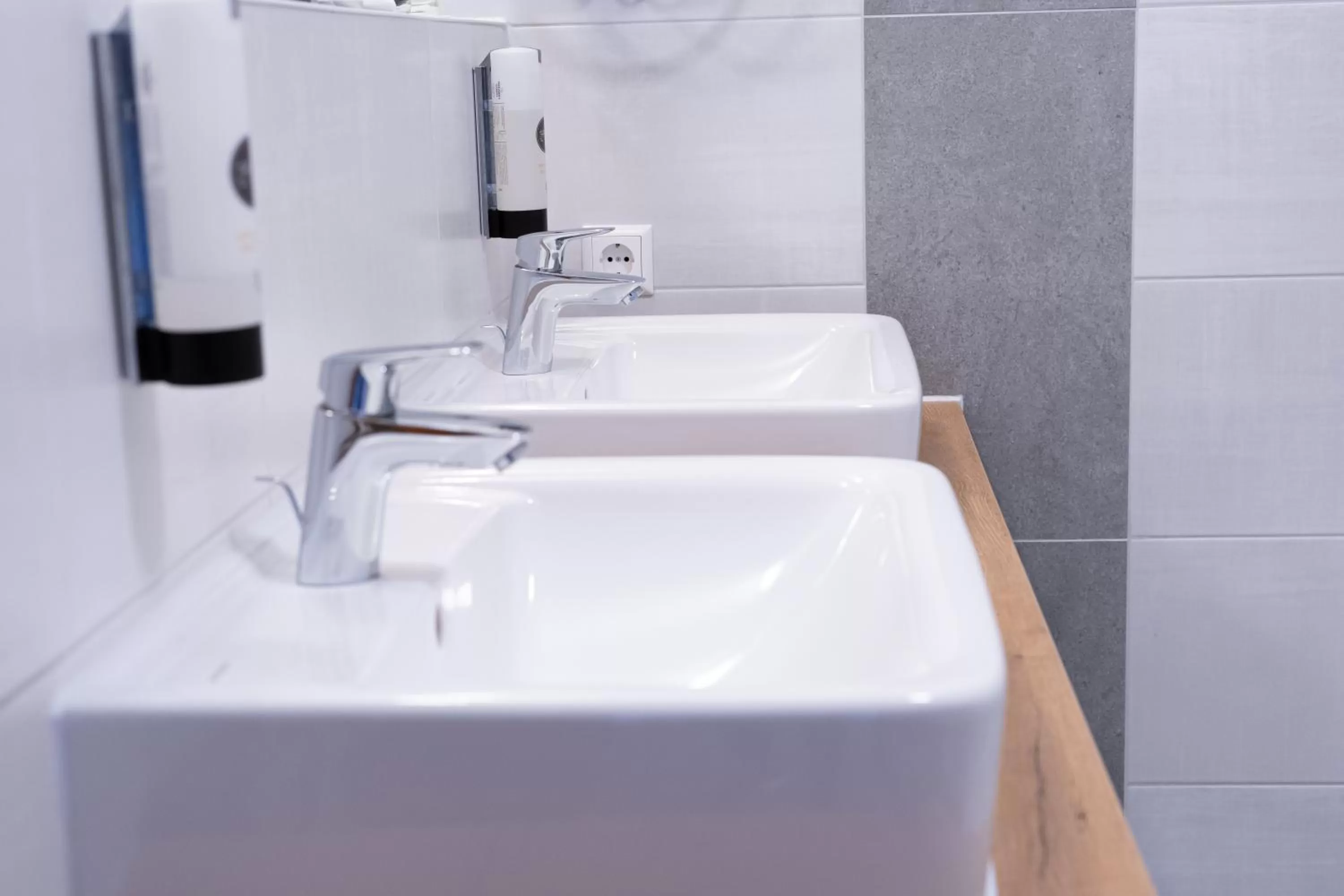 Bathroom in Taste Hotel Hockenheim