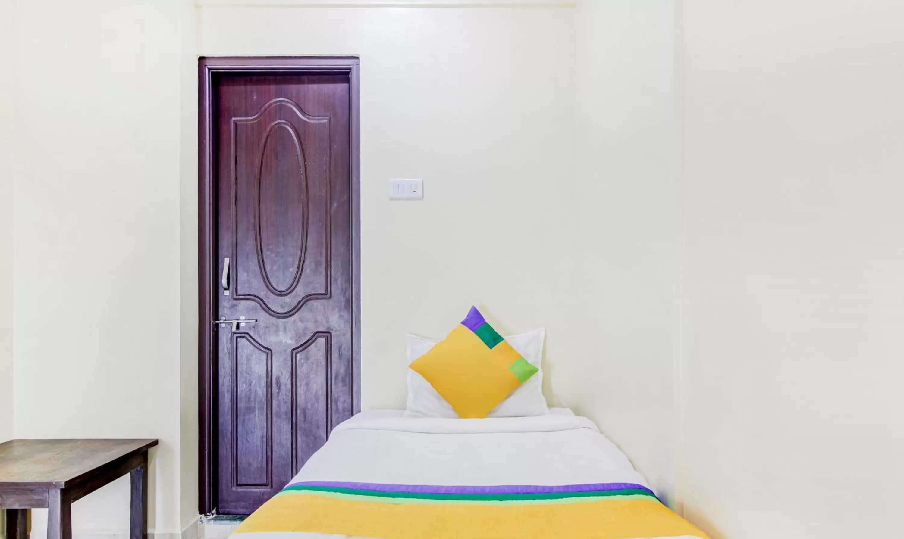 Bedroom, Bed in Itsy Hotels Aditya