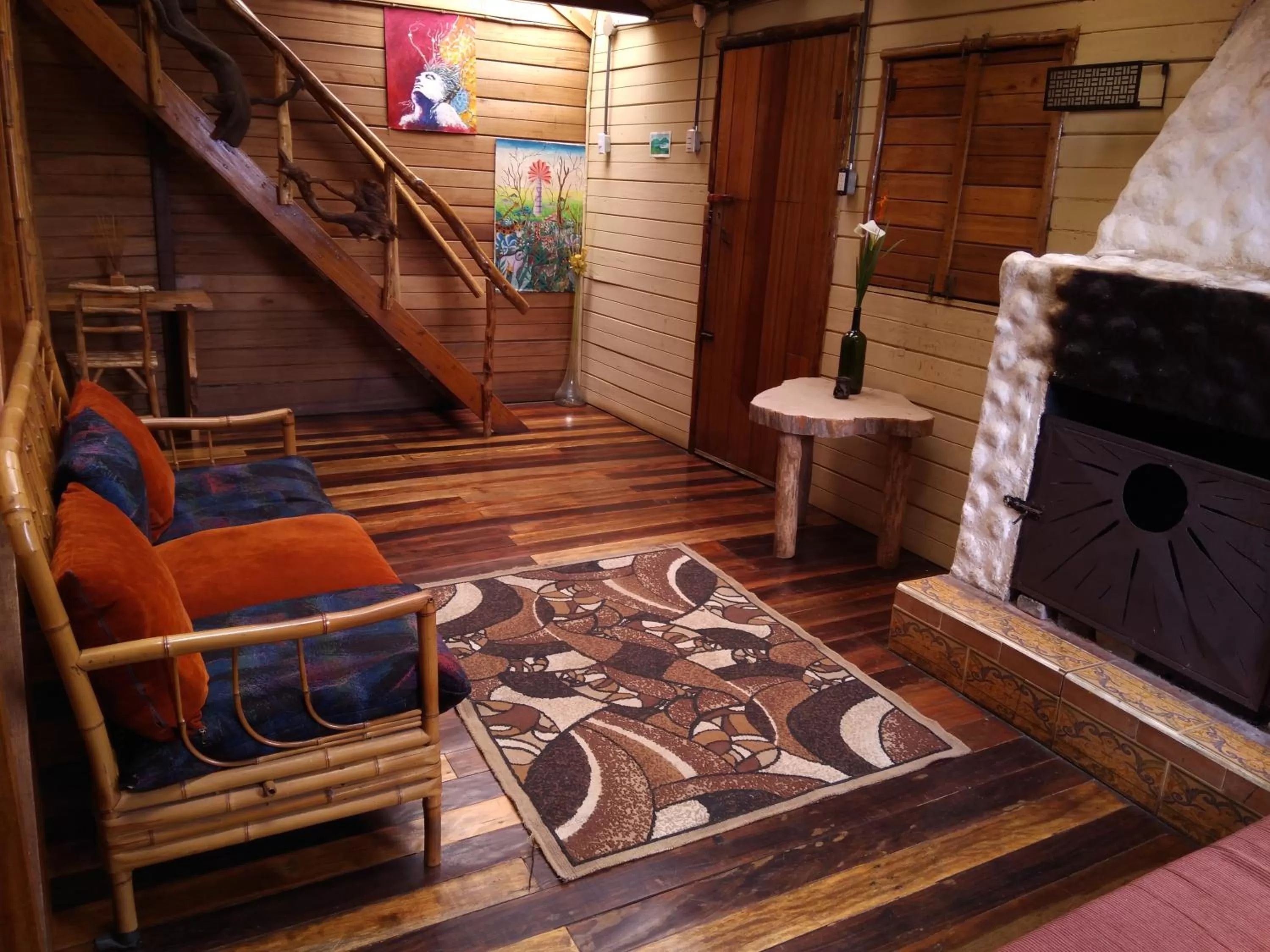 Decorative detail in Iyok Ami (Madre Tierra)