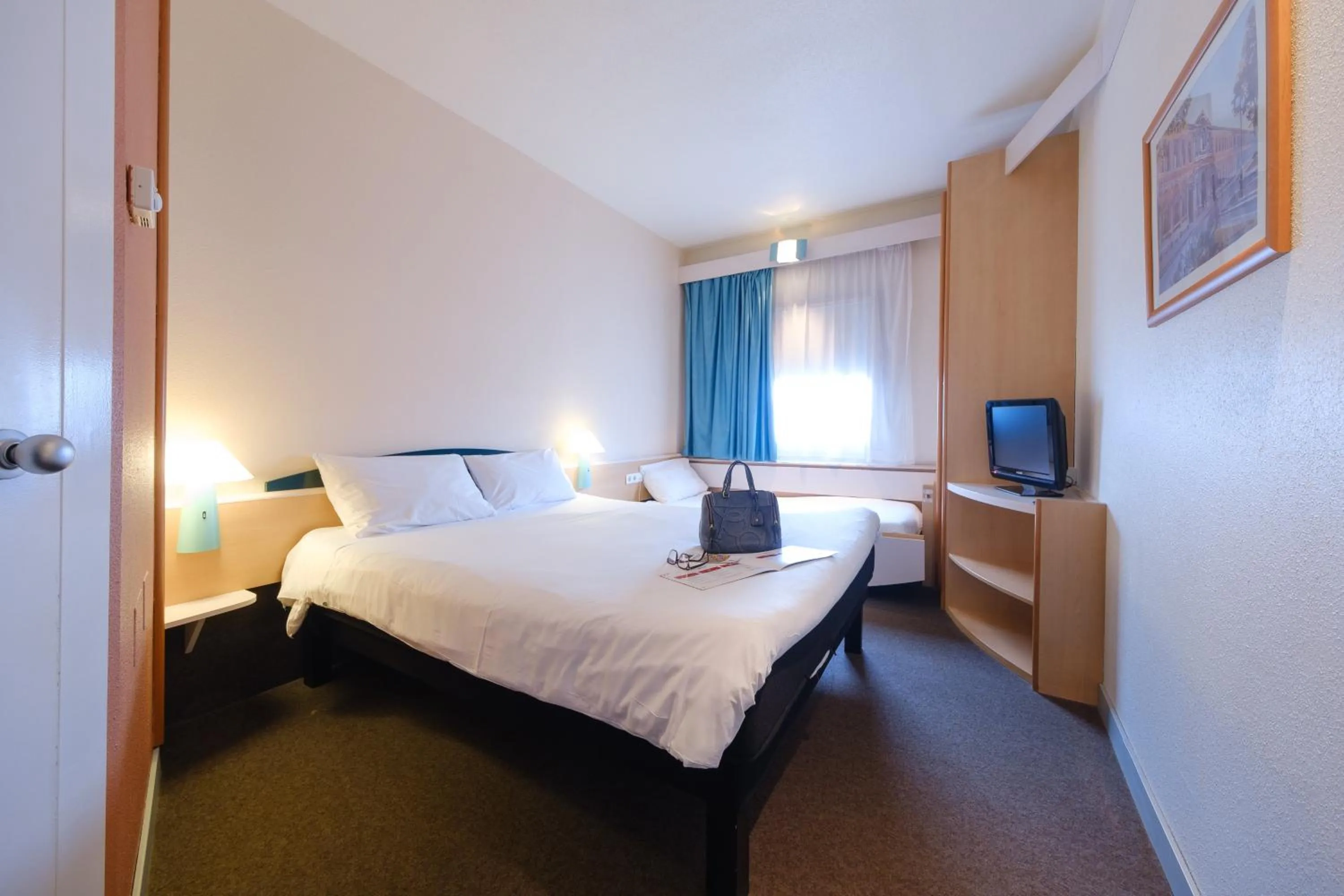 Bedroom, Bed in Ibis Madrid Alcorcon Tresaguas