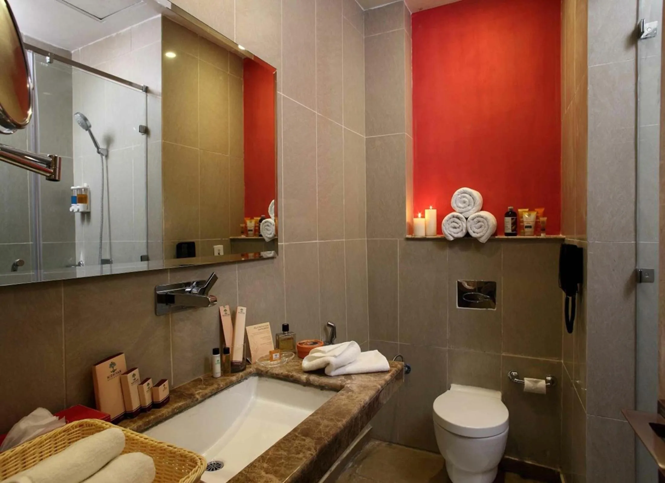 Bathroom in Nidhivan Sarovar Portico Vrindavan