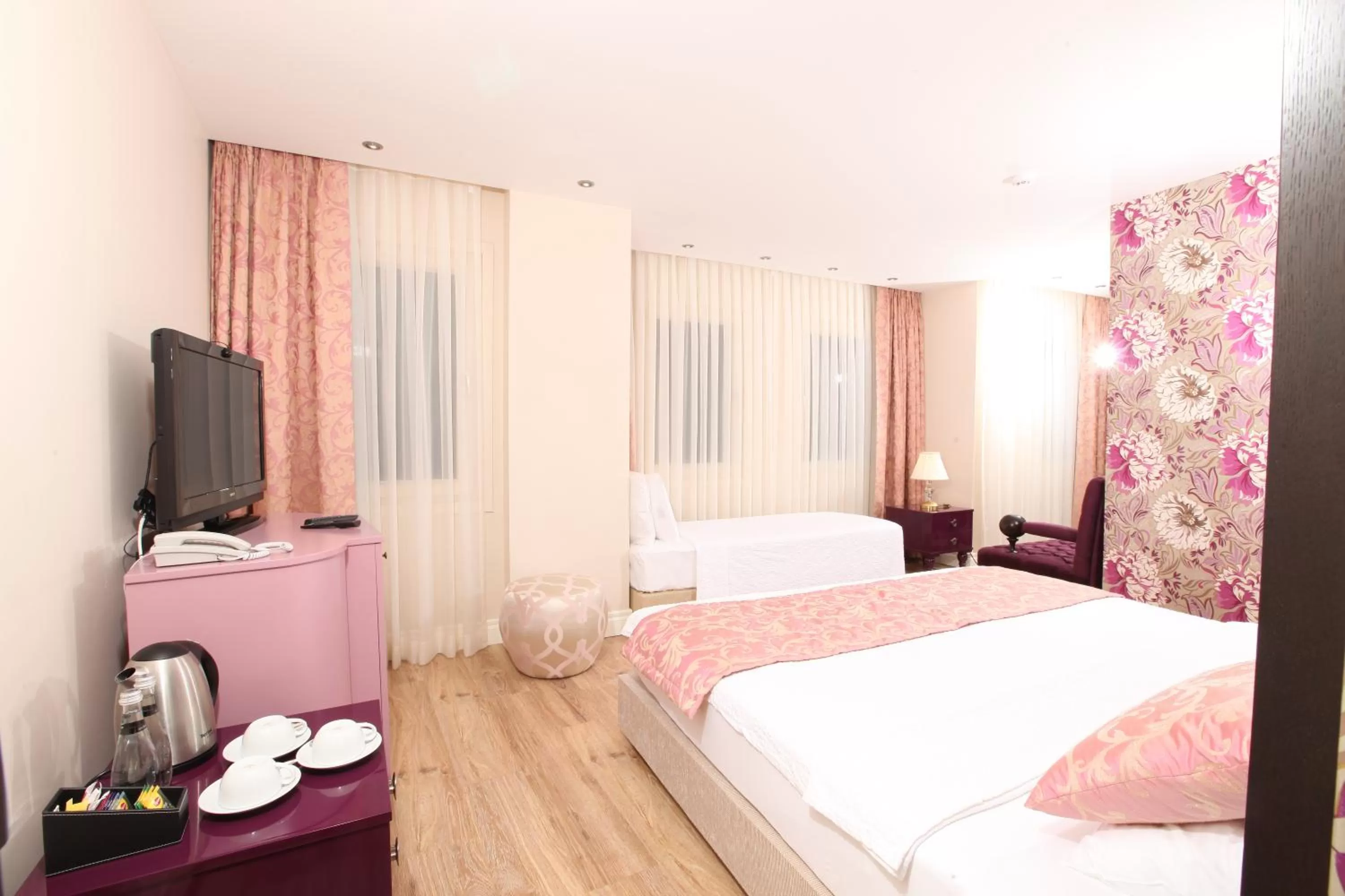 Photo of the whole room, Bed in Katelya Hotel