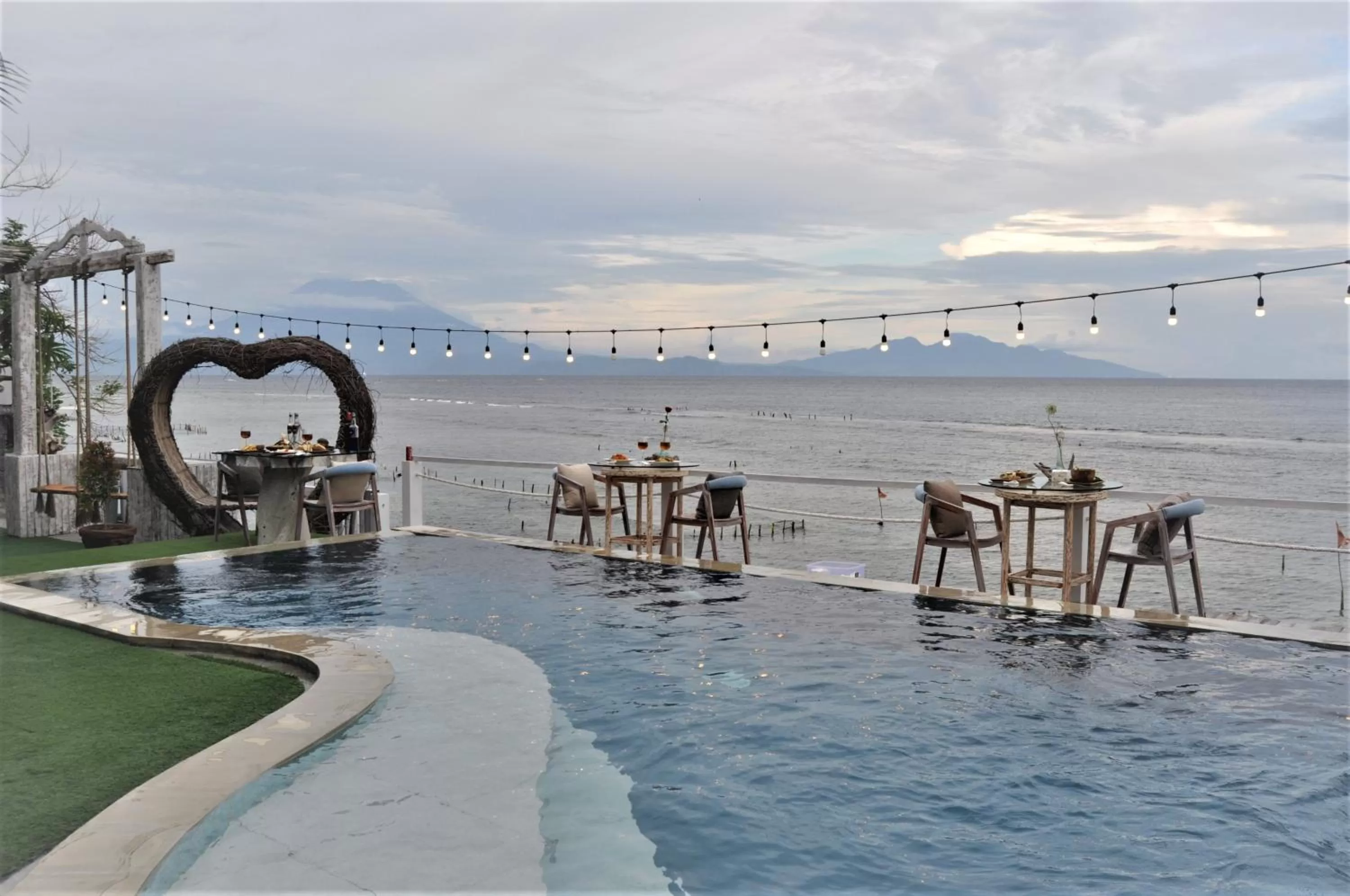 Restaurant/places to eat in Ocean Terrace Suite And Spa Luxury