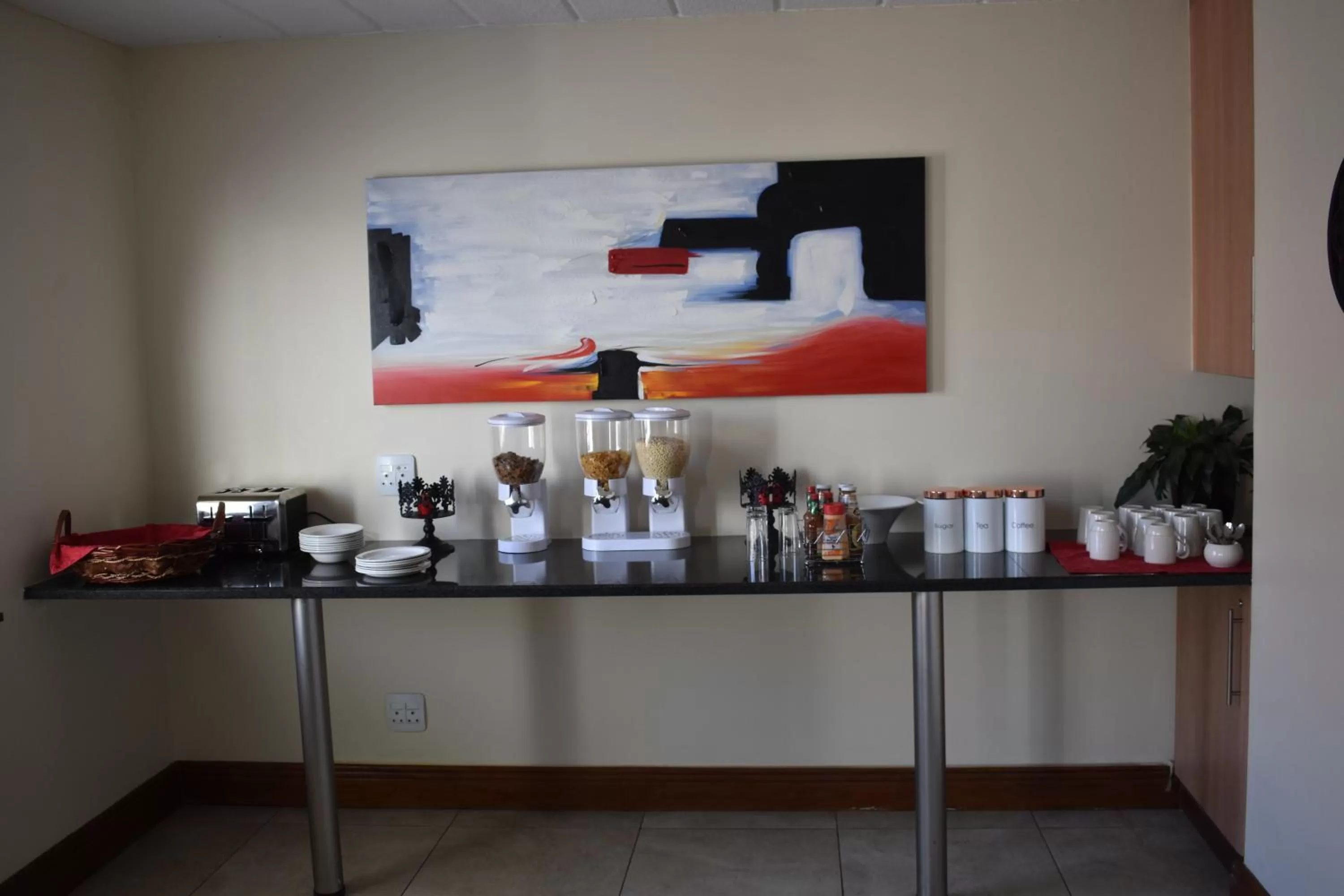 Coffee/tea facilities in Premiere Classe Apartment Hotel