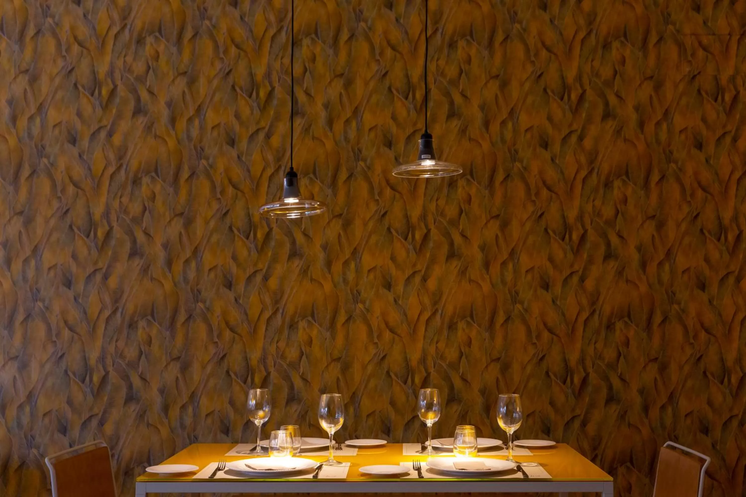 Restaurant/places to eat in Hotel Macià Sevilla Kubb