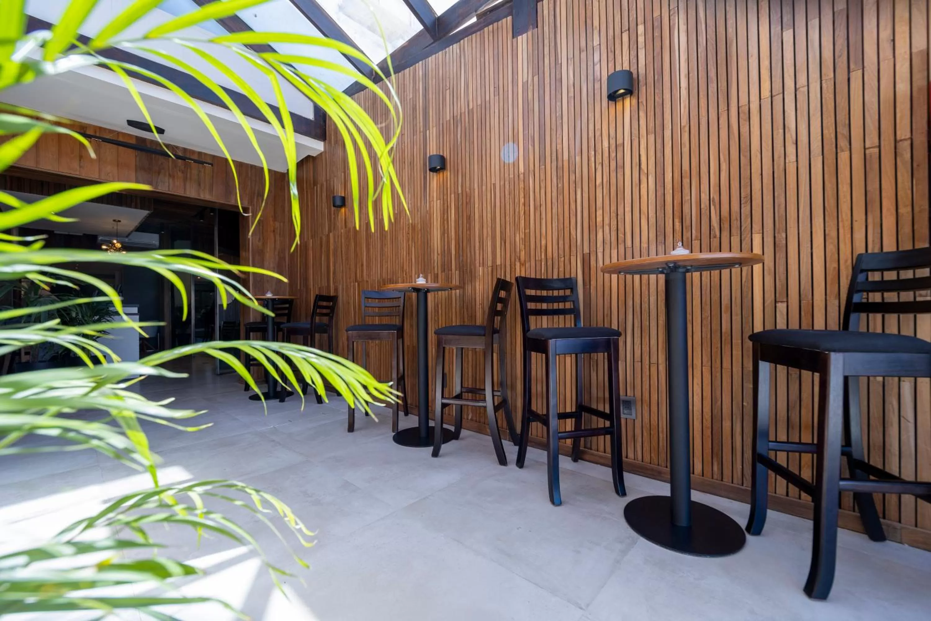 Seating area in Nobile Hotel Montoya