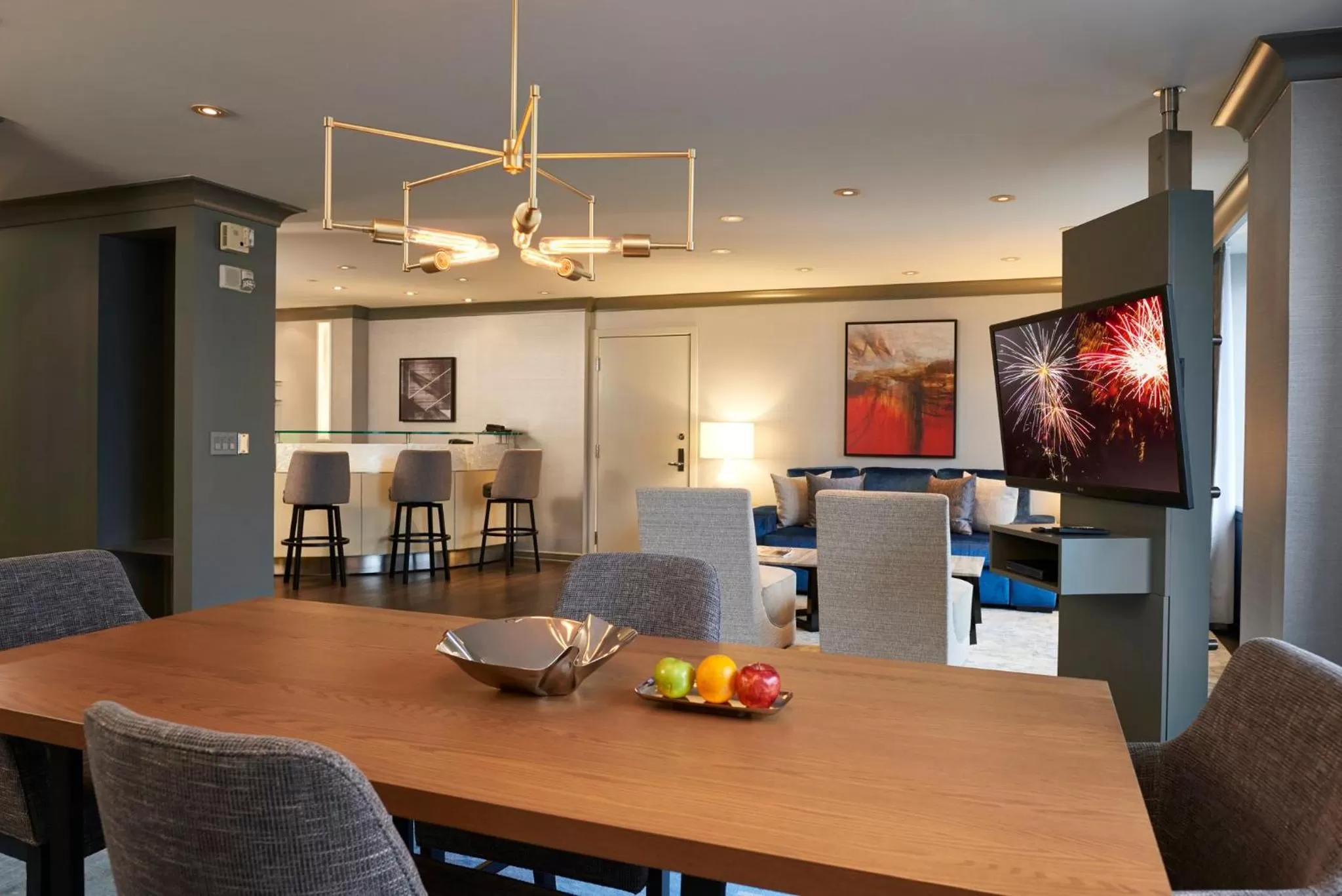 Property building in The Lofton Hotel Minneapolis, Tapestry Collection by Hilton