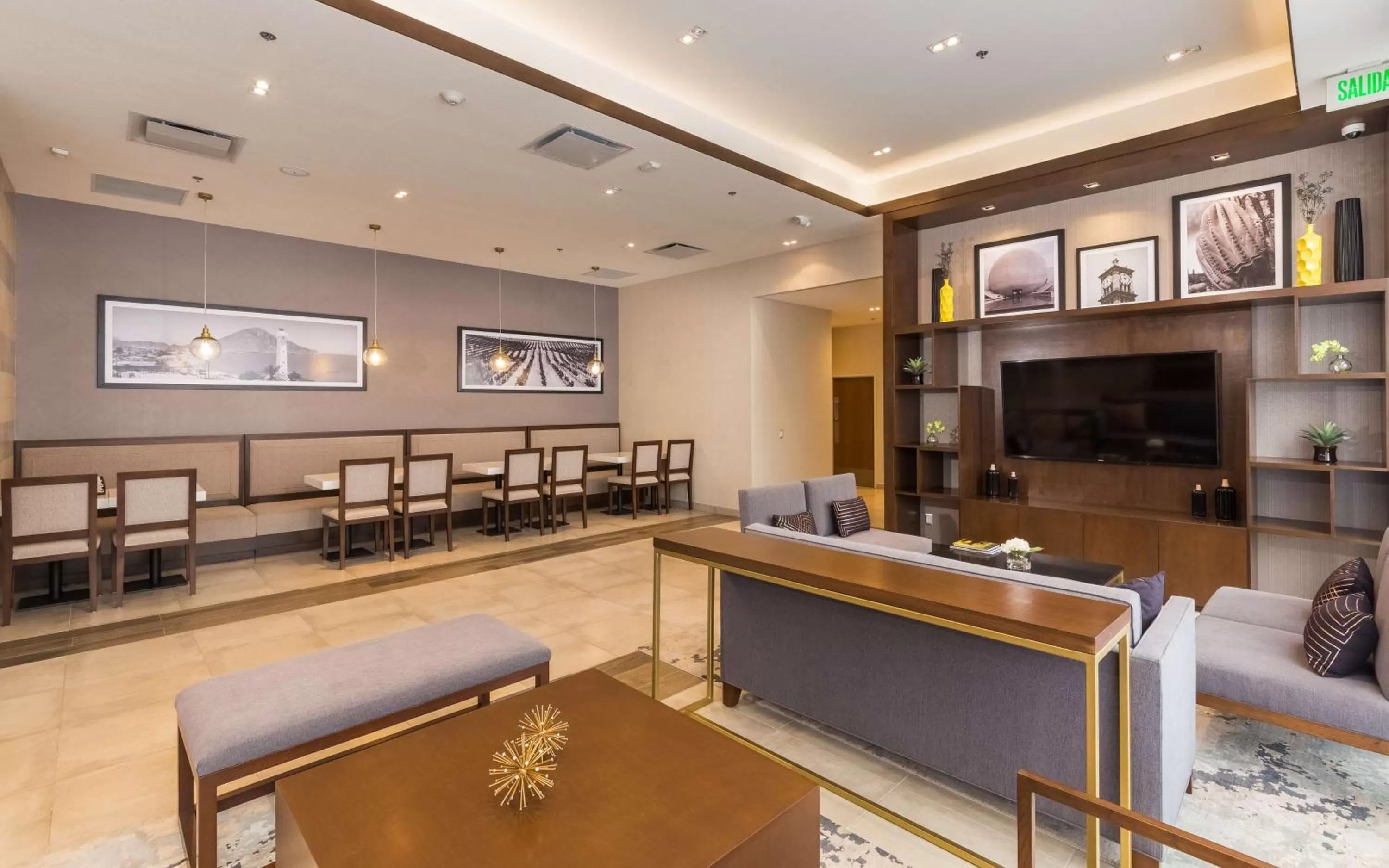 Living room in Hampton Inn By Hilton Tijuana