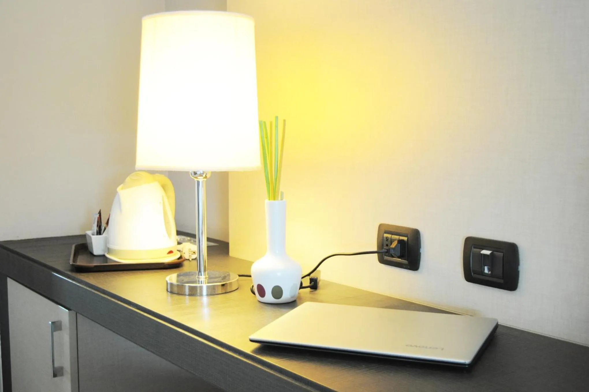 Coffee/tea facilities in Hotel Maggiore