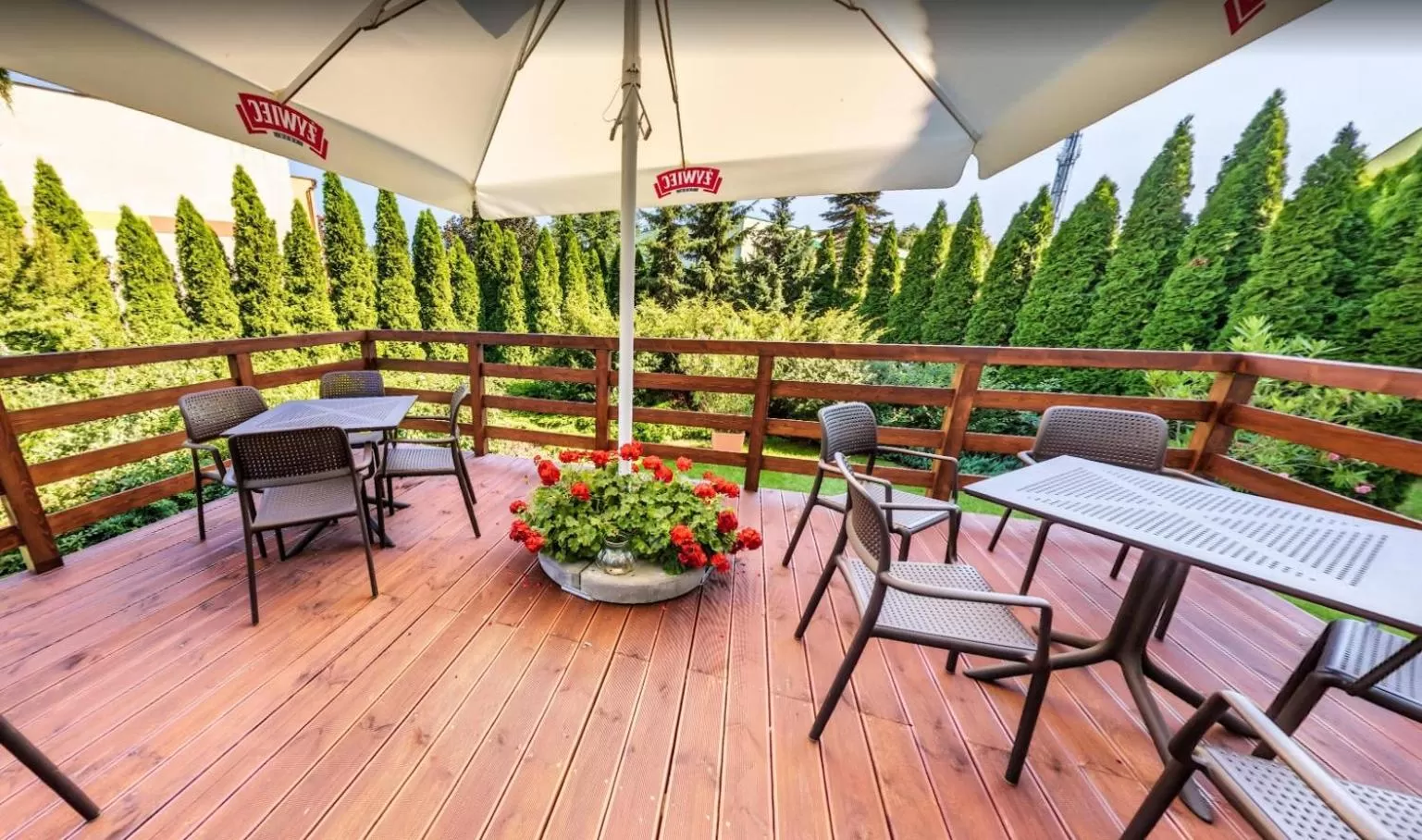 Patio in Lila Medical SPA