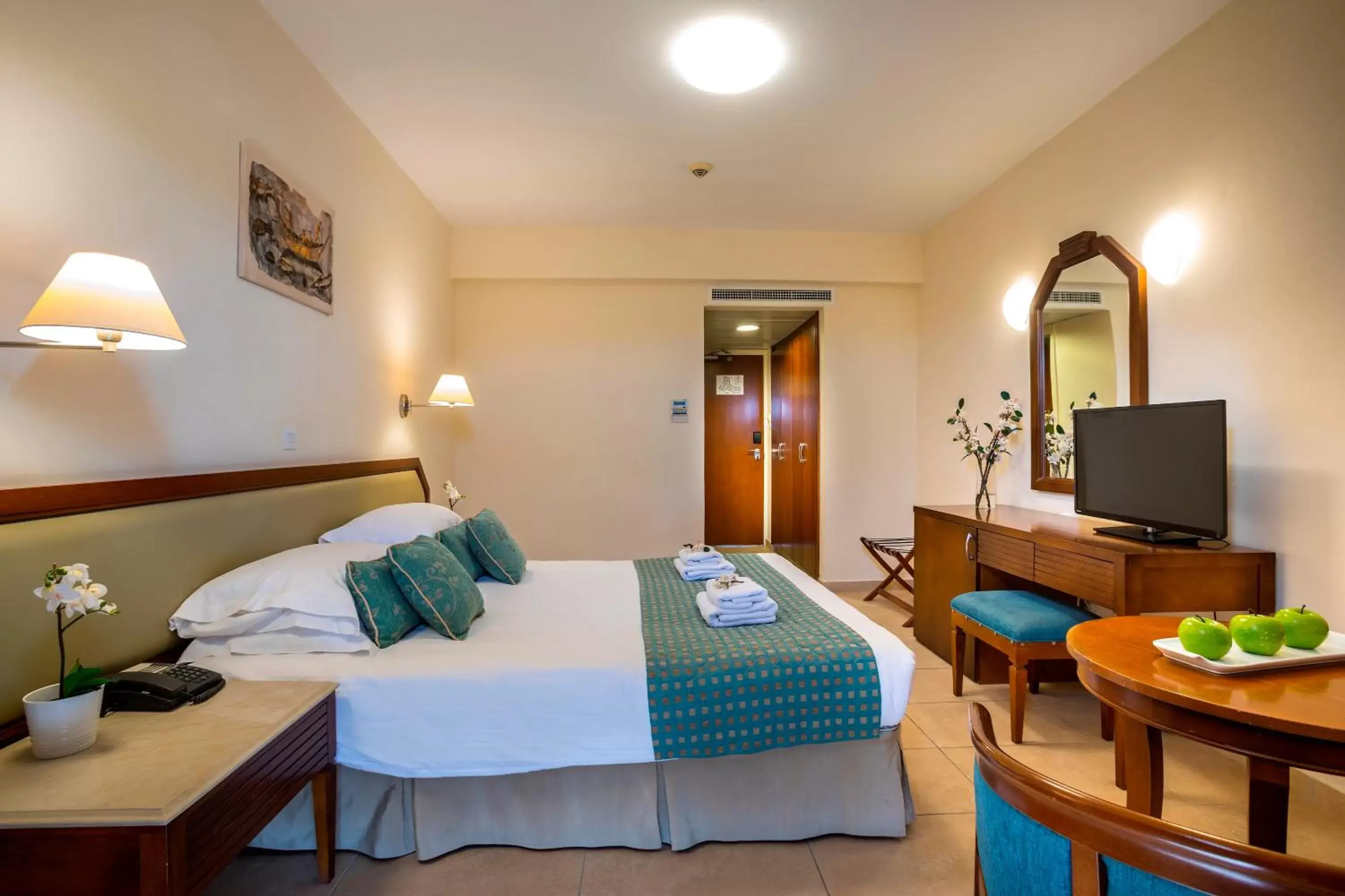 Standard Double or Twin Room with Inland View in Aquamare Beach Hotel & Spa Standard Double or Twin Room with Inland View in Aquamare Beach Hotel & Spa