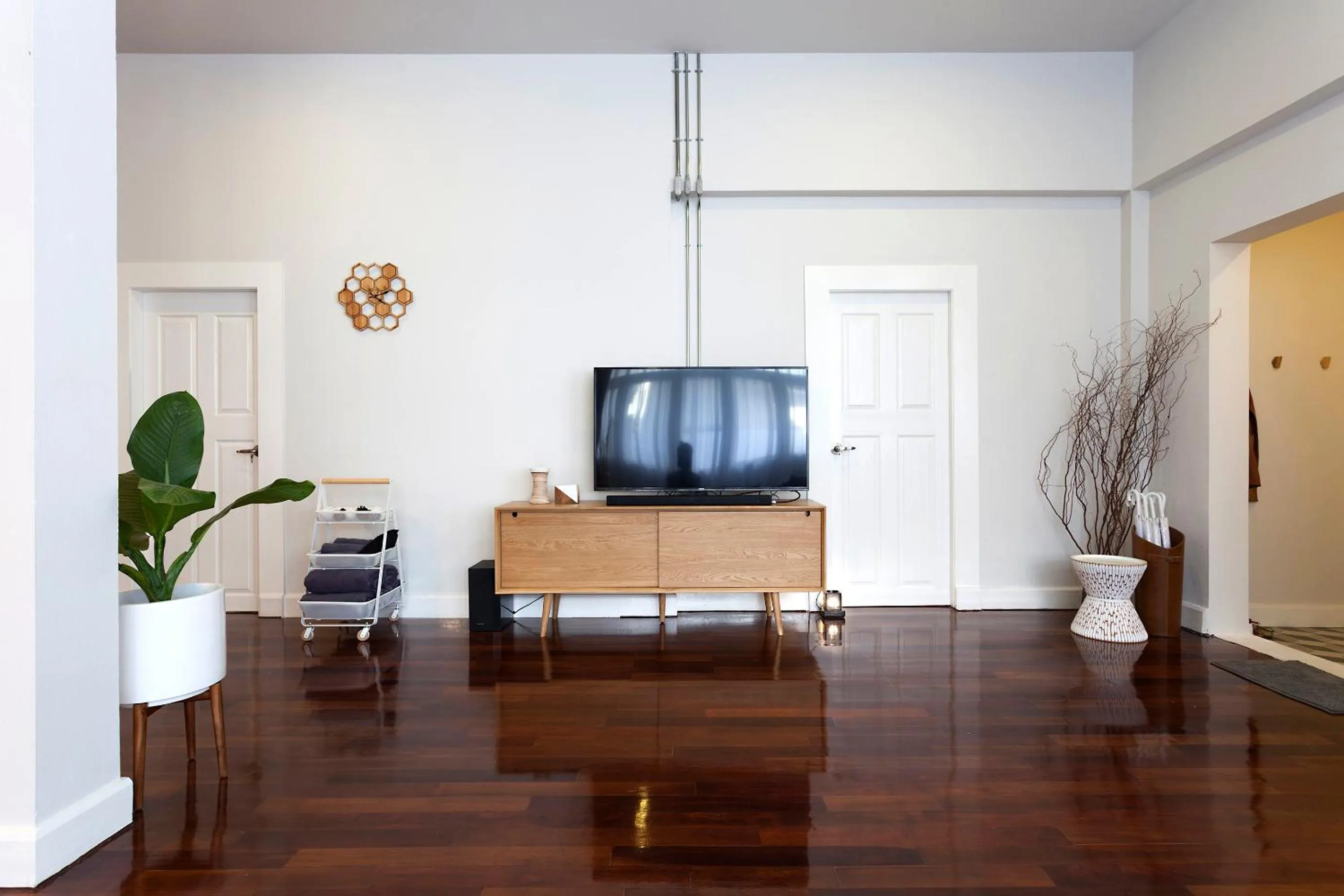 Communal lounge/ TV room in Private Pool Villa 89 Nimman Chiang Mai