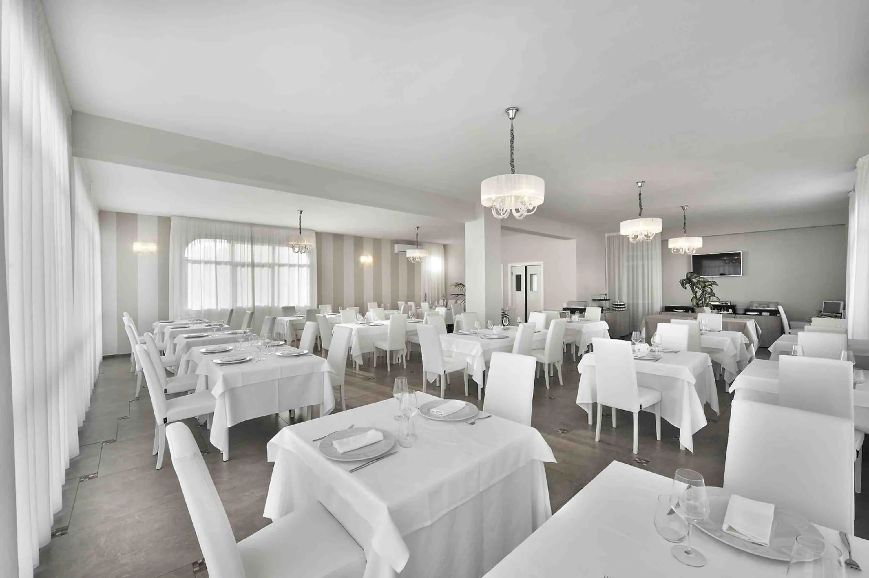 Restaurant/places to eat in Scala Dei Turchi Resort