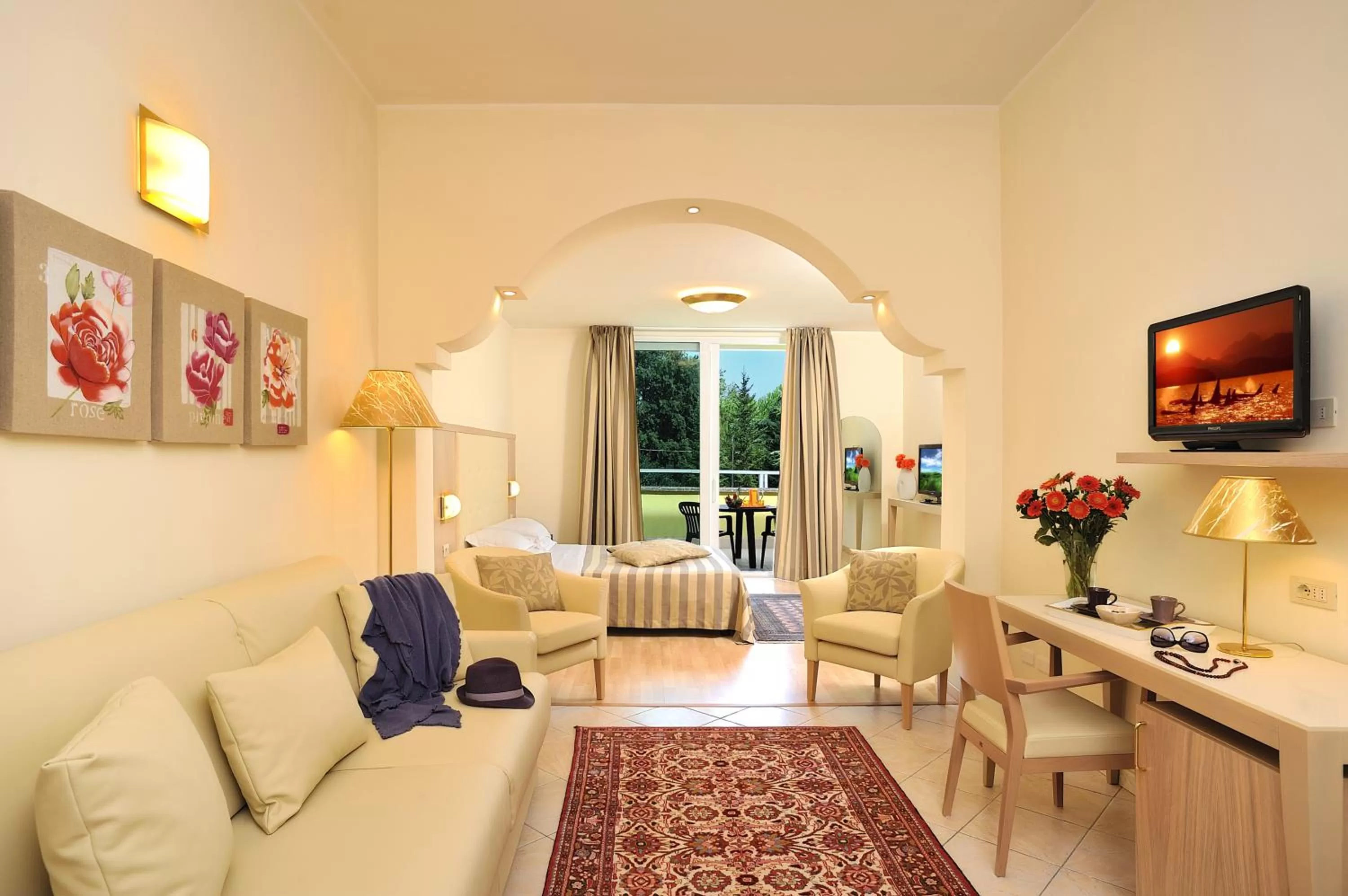 Seating area in Hotel Olimpia