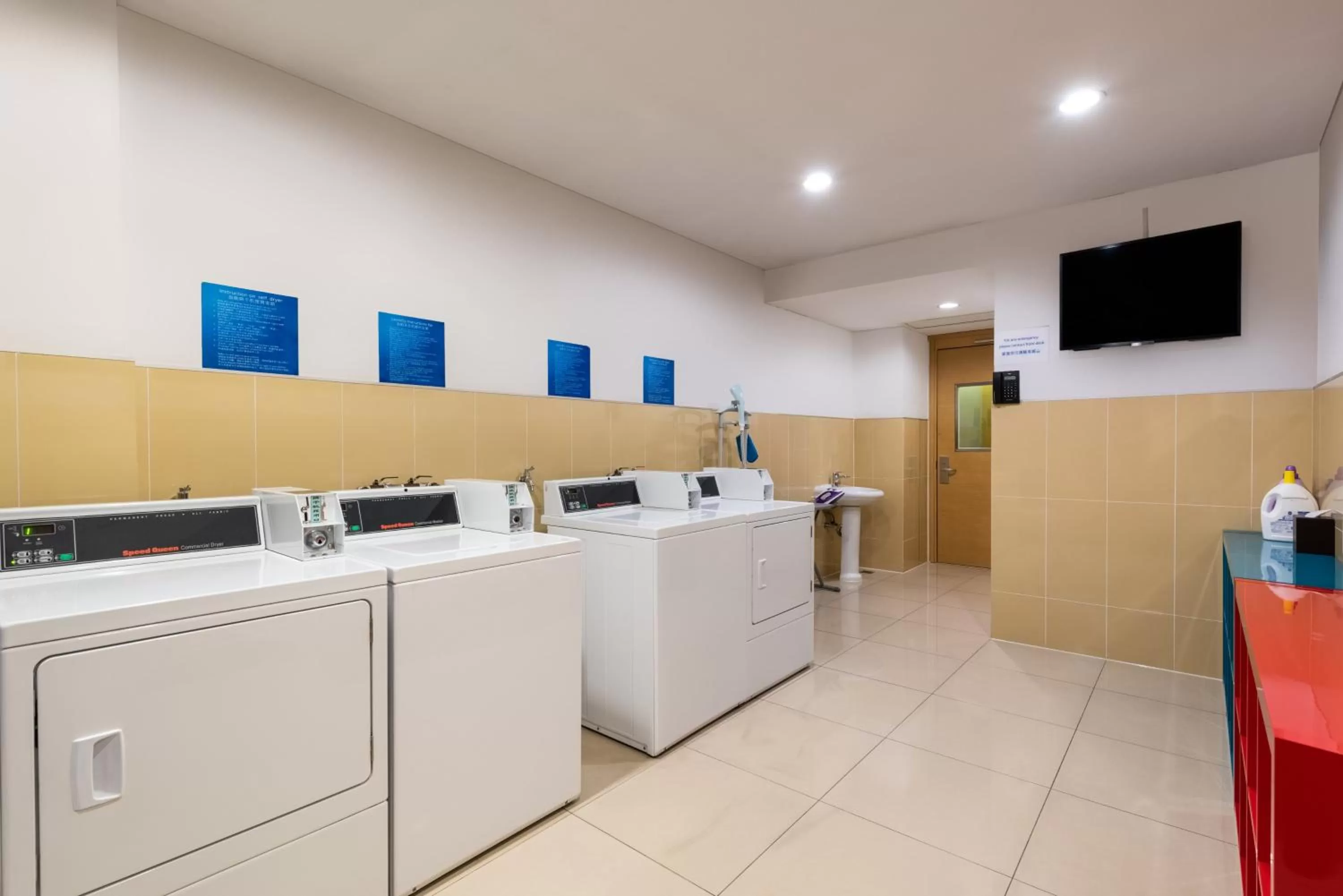 Other in Holiday Inn Express Beijing Yizhuang by IHG - Taxi 1 Hour to International Airport and 800 Meters to the Nearby Subway