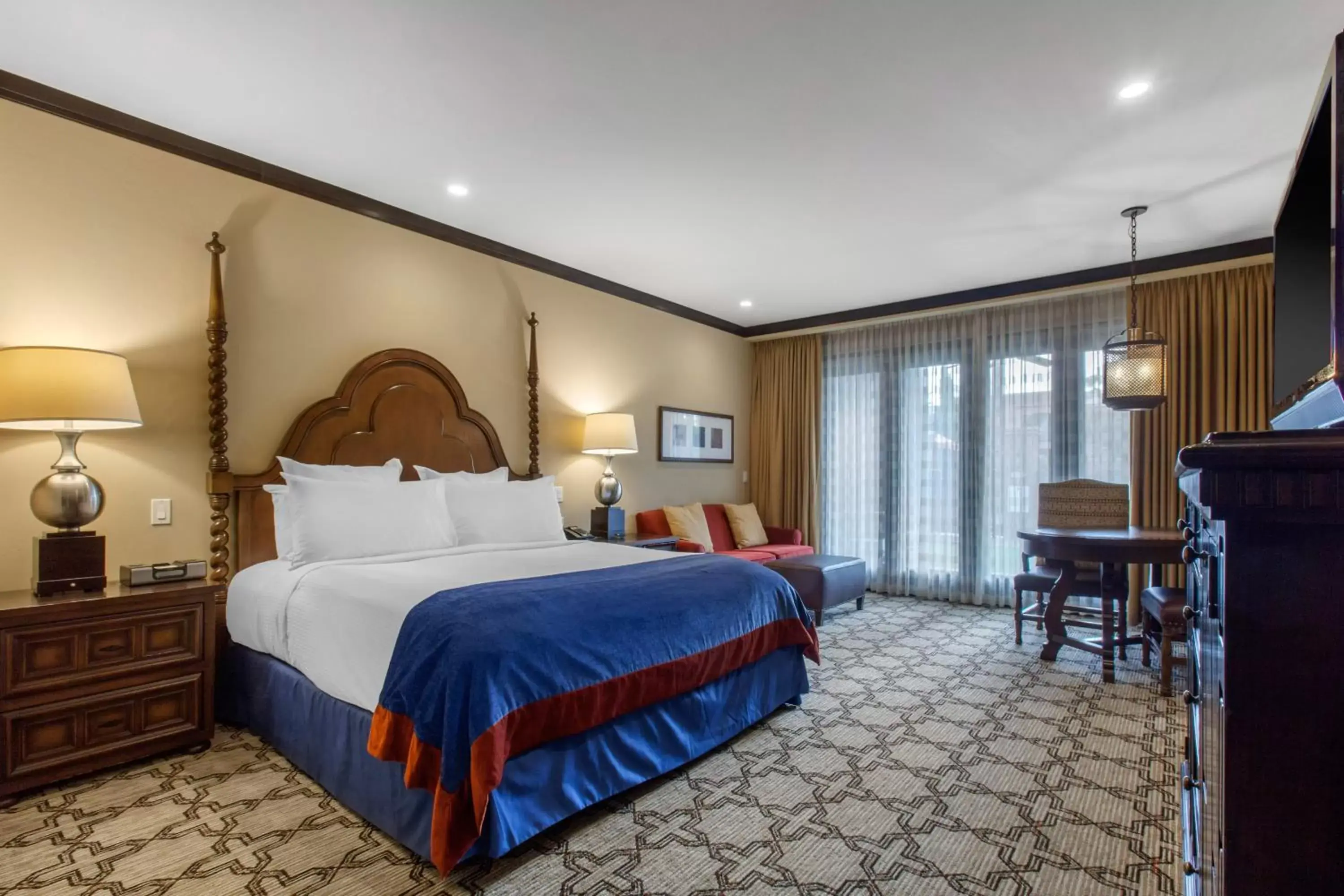 Omni Scottsdale Resort & Spa at Montelucia Omni Scottsdale Resort & Spa at Montelucia