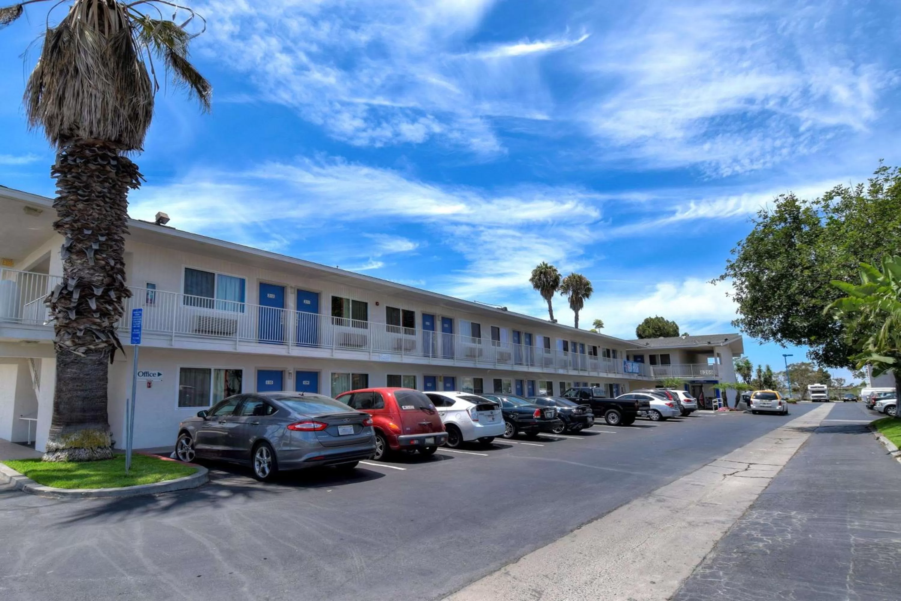 Property building in Motel 6-Westminster, CA - South - Long Beach Area
