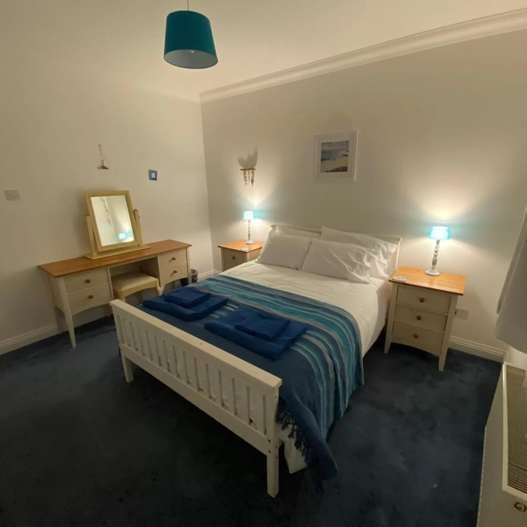 Bed in Agapanthus Bed & Breakfast - Fraddam