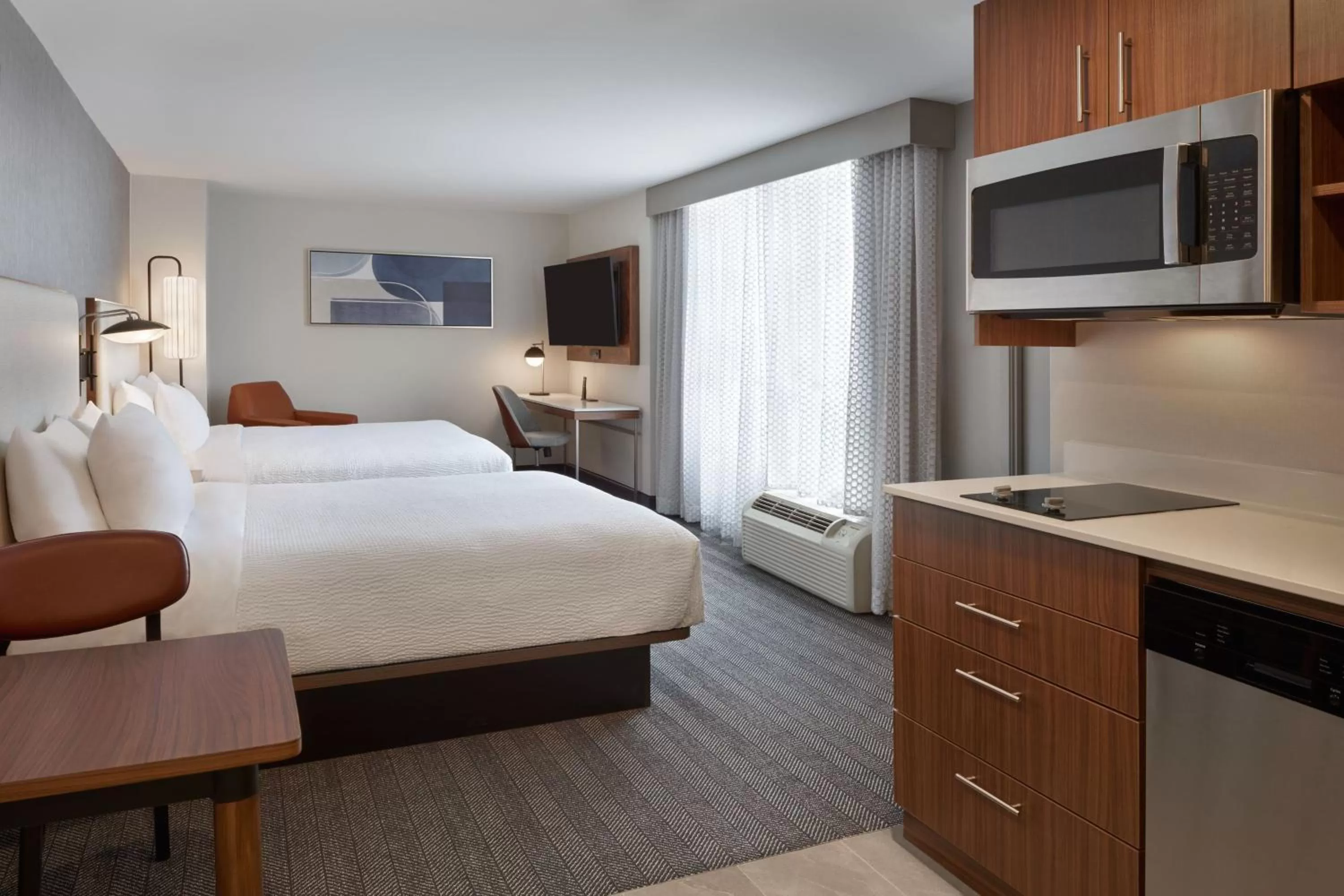 Photo of the whole room, Bed in Courtyard by Marriott Kitchener