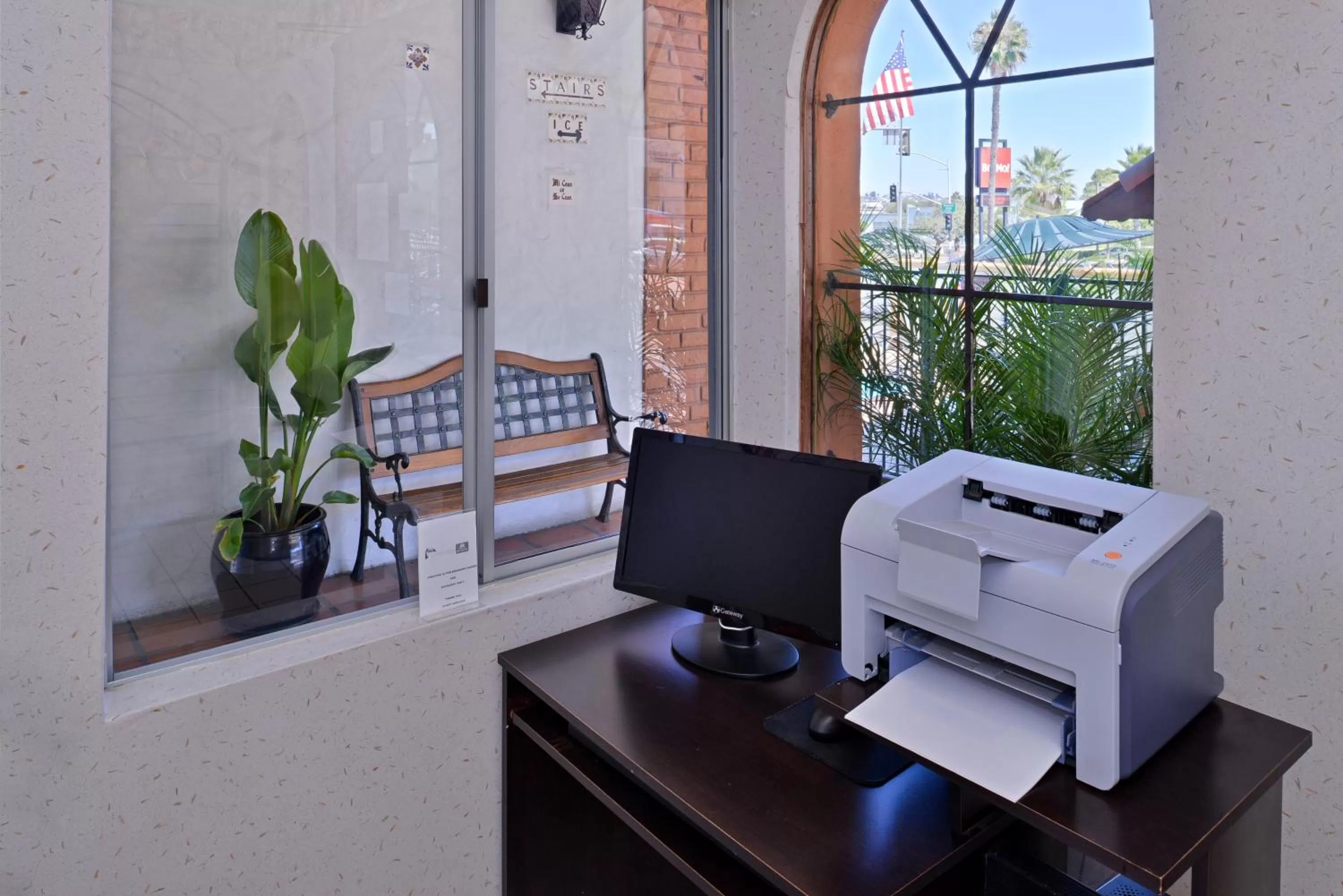 Business facilities in Americas Best Value Inn Loma Lodge