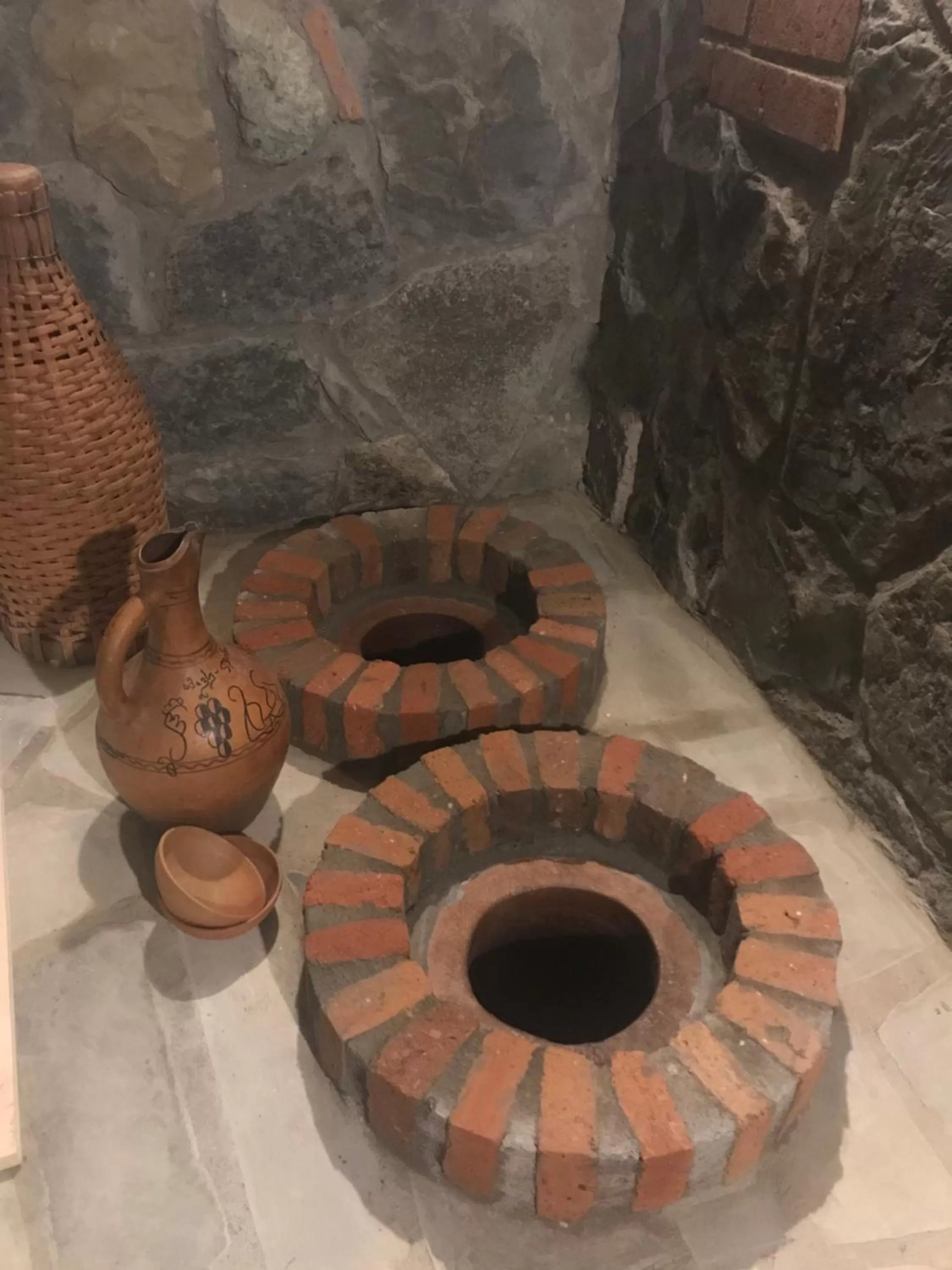 Restaurant/places to eat, BBQ Facilities in Gamarjoba Hotel