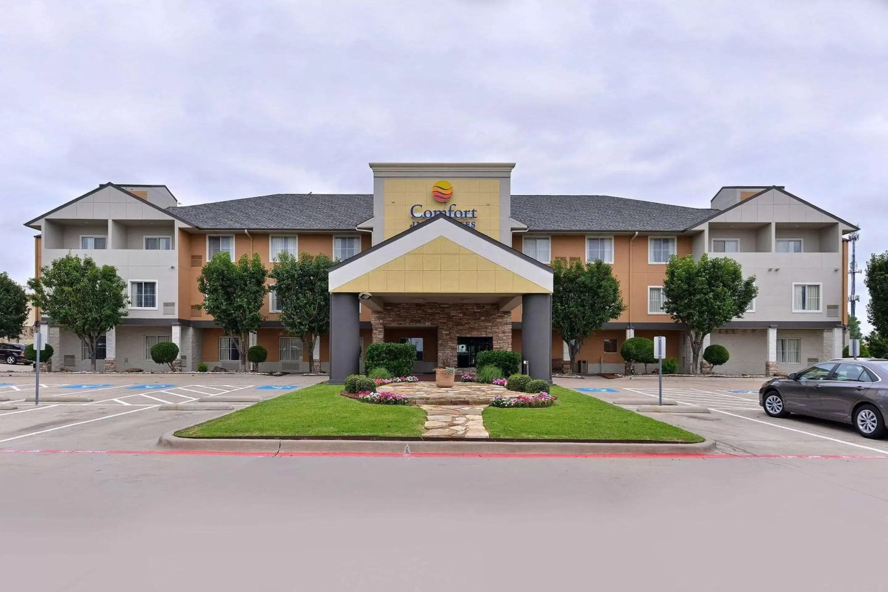 Comfort Inn & Suites Frisco - Plano Comfort Inn & Suites Frisco - Plano
