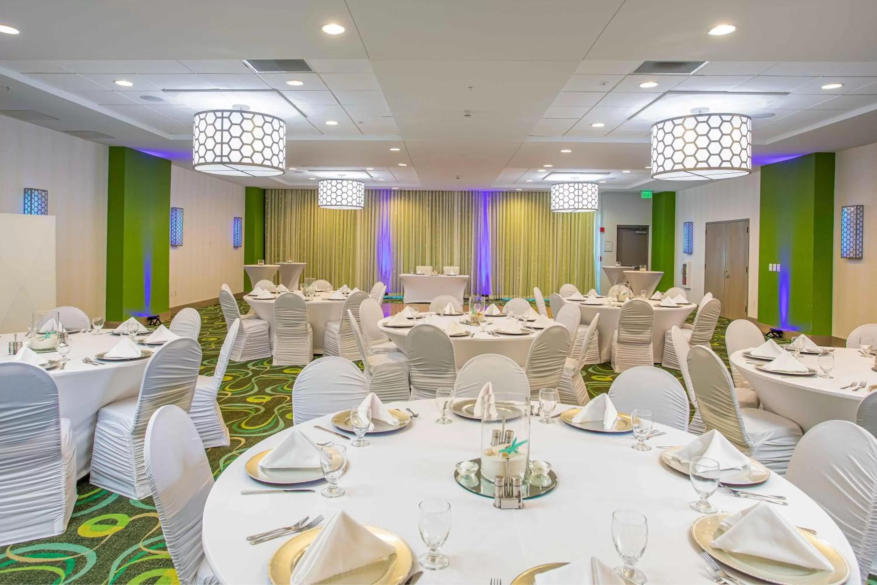 Banquet/Function facilities in Holiday Inn Resort Fort Walton Beach by IHG