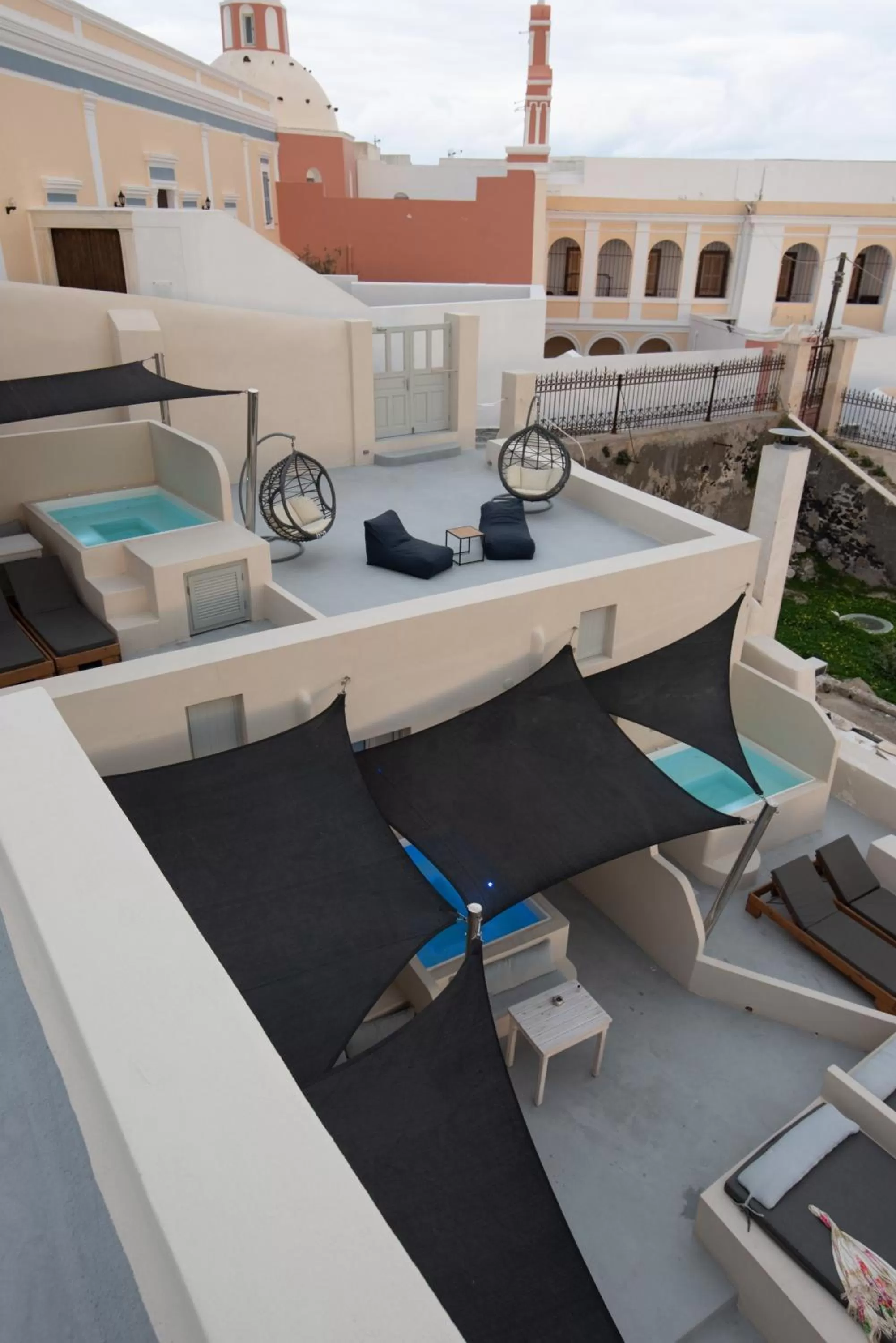 Property building in Caldera Cliff Illusion