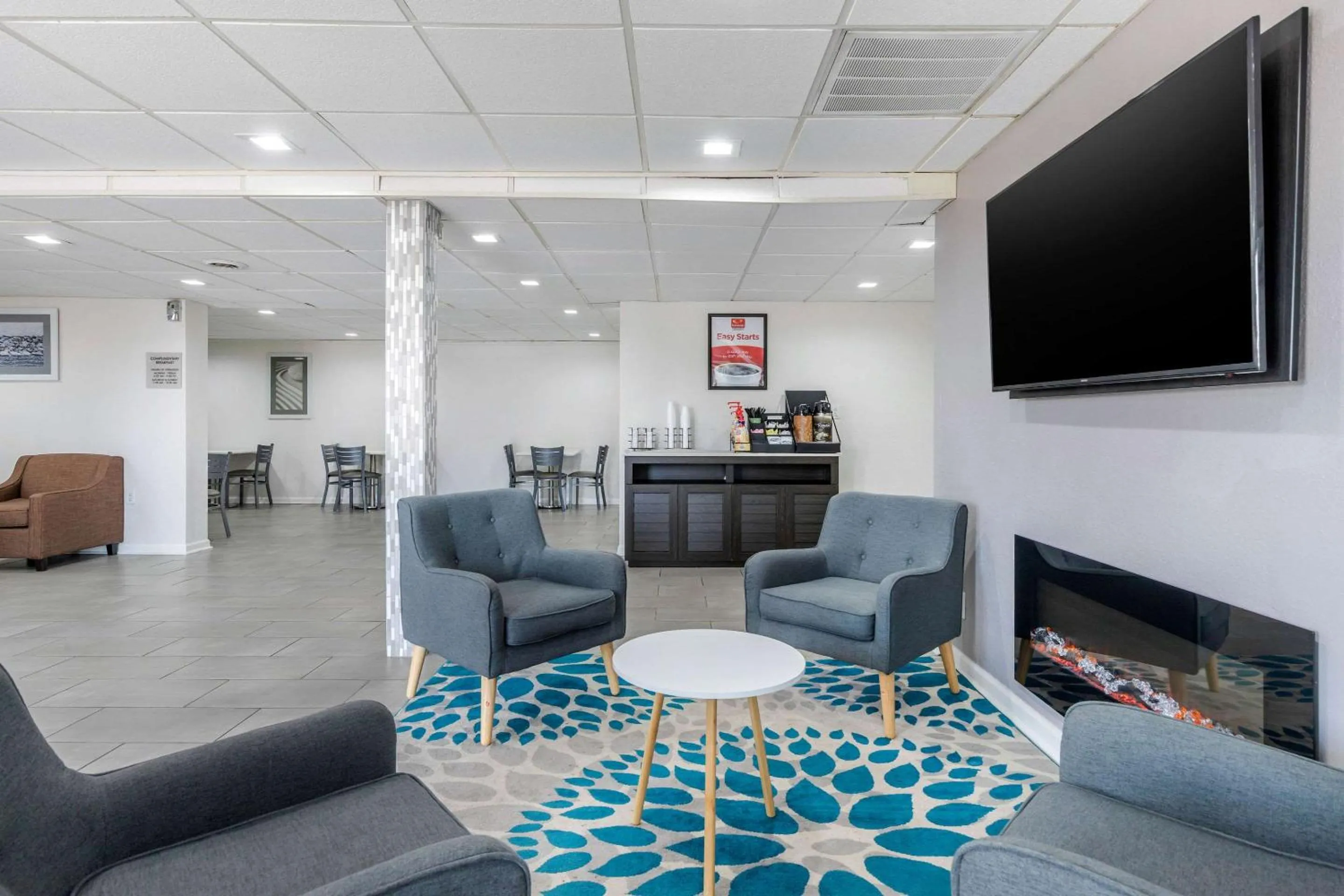 Lobby or reception, Seating Area in Suburban Studios at the University