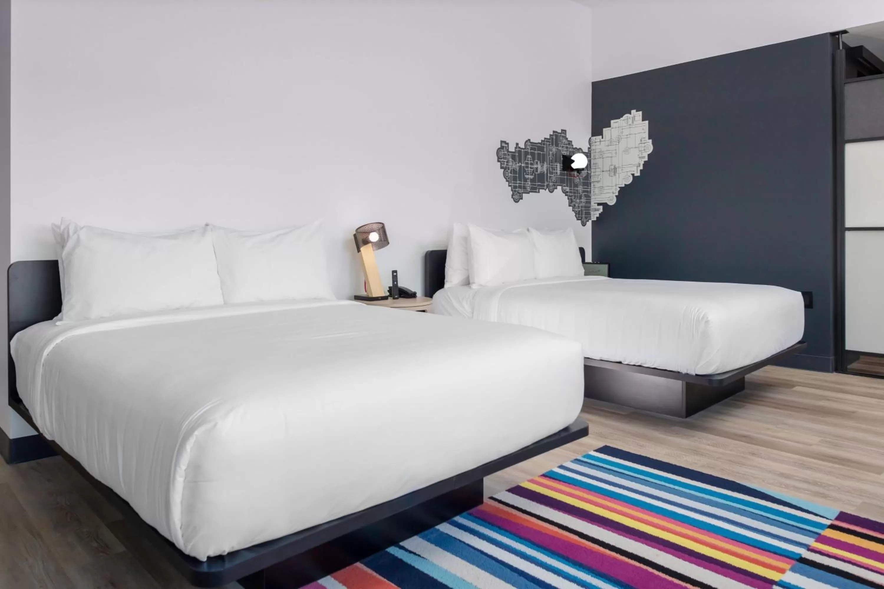 Photo of the whole room, Bed in Aloft Orlando Lake Buena Vista