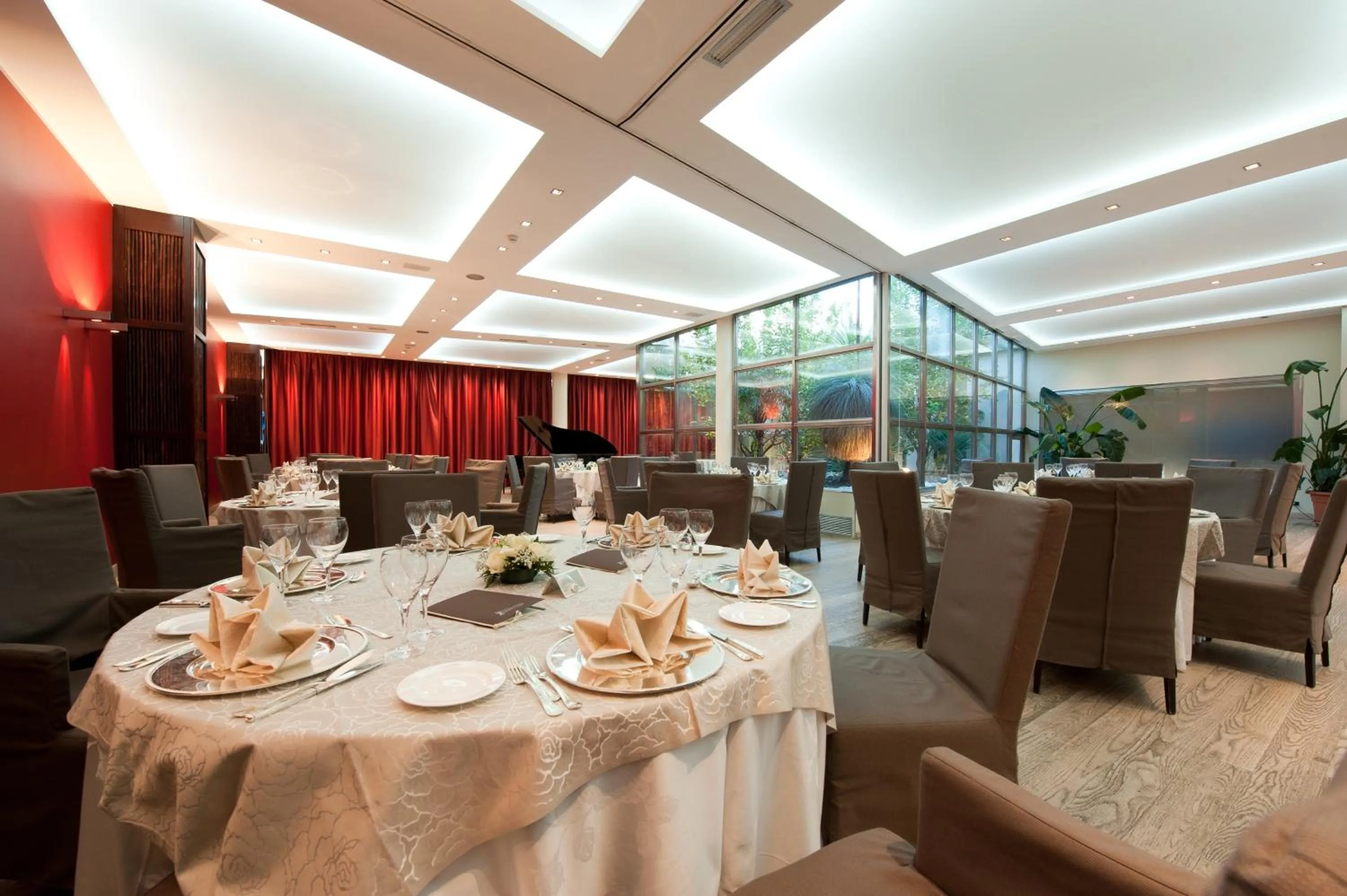 Restaurant/places to eat in Italiana Hotels Cosenza