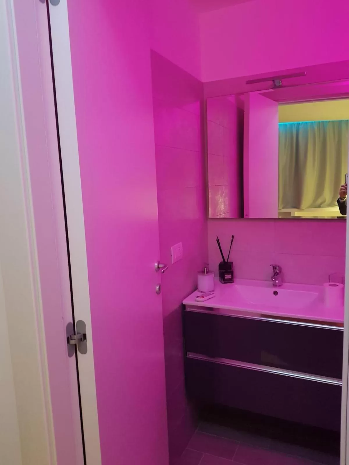 Bathroom in 2B Fifteen Floor Suite Napoli