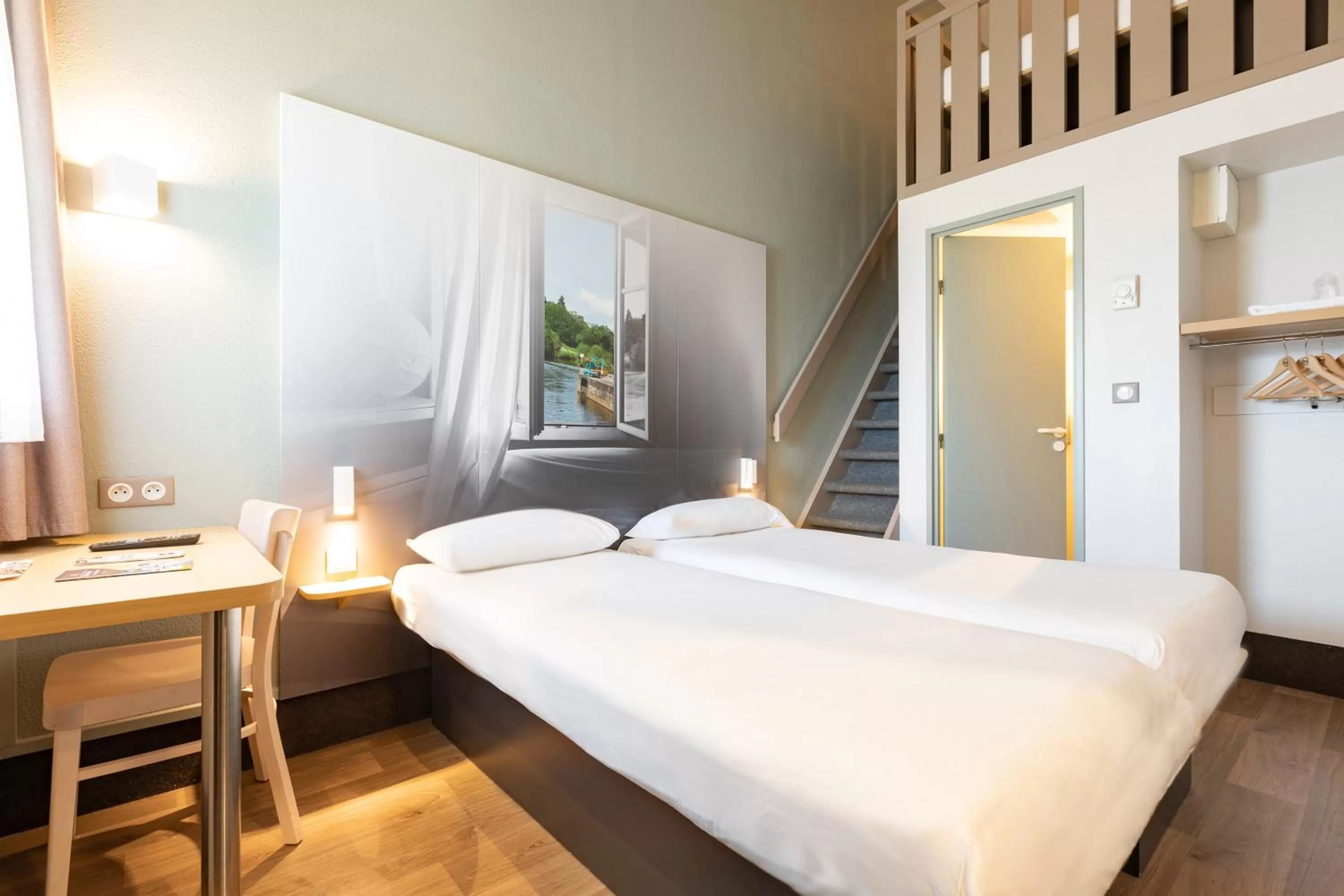 Bedroom, Bed in B&B HOTEL Laval Changé