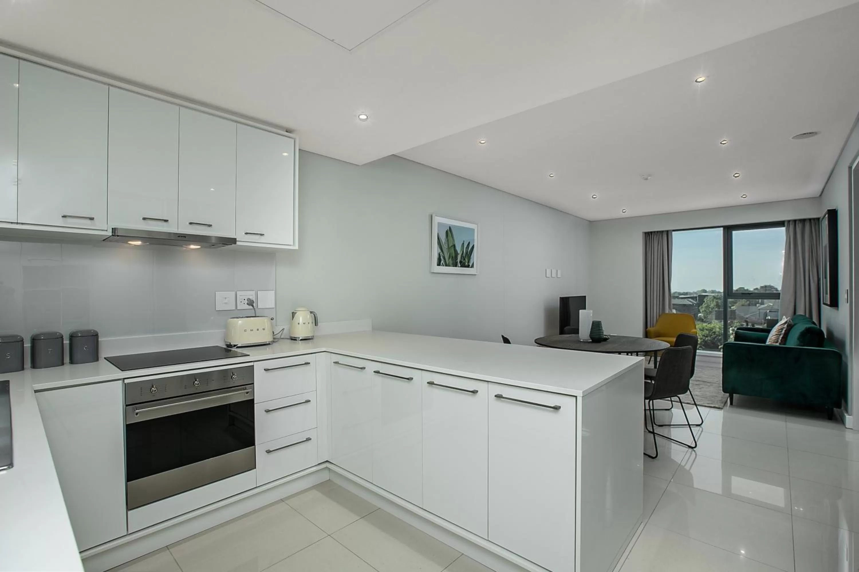 Kitchen or kitchenette in The Park Central Residence - WITH GENERATOR