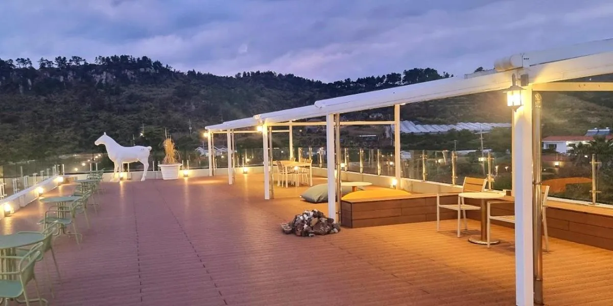 Natural landscape in Lareem Boutique Hotel