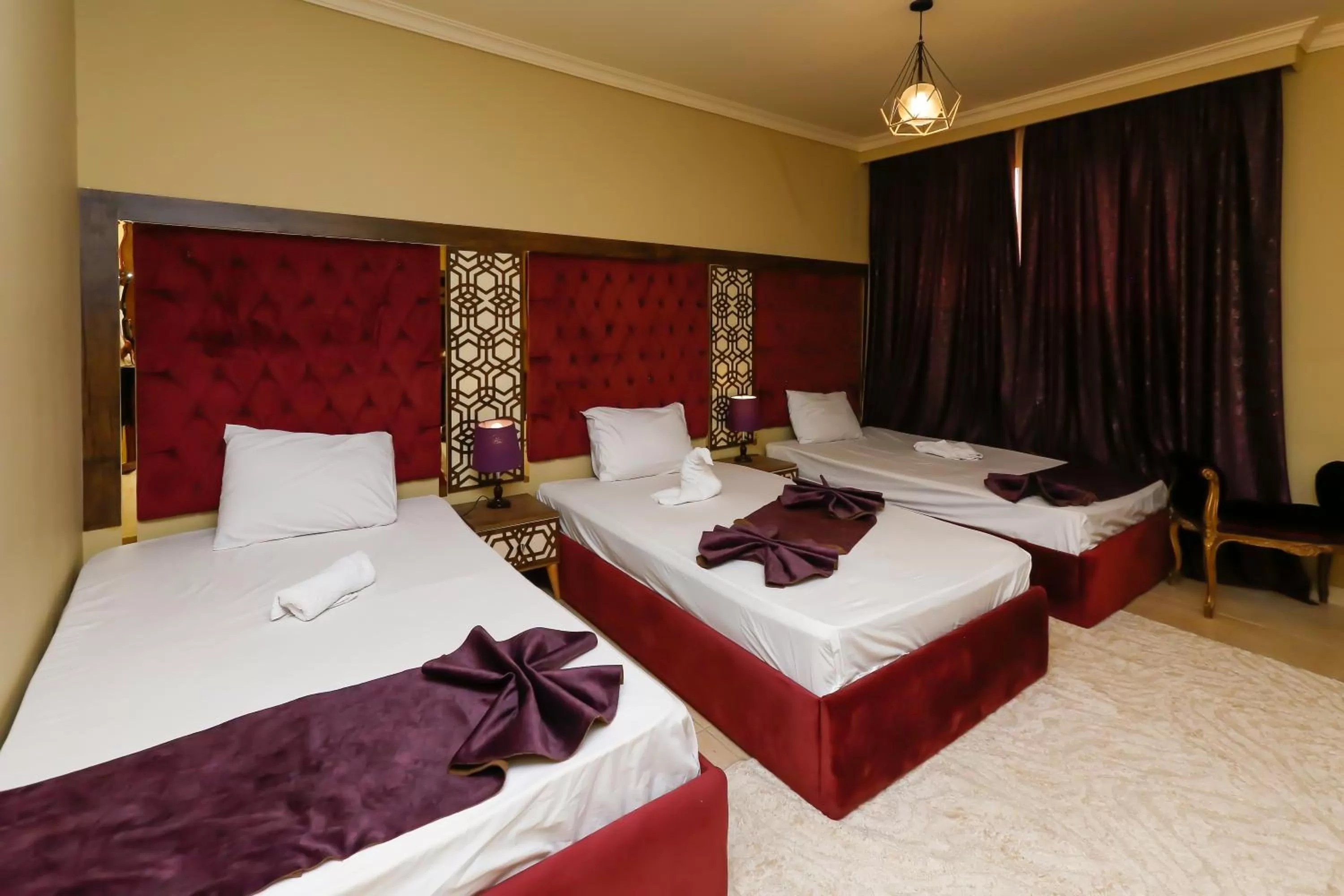 Bed in King Cheops Inn - Pyramid View